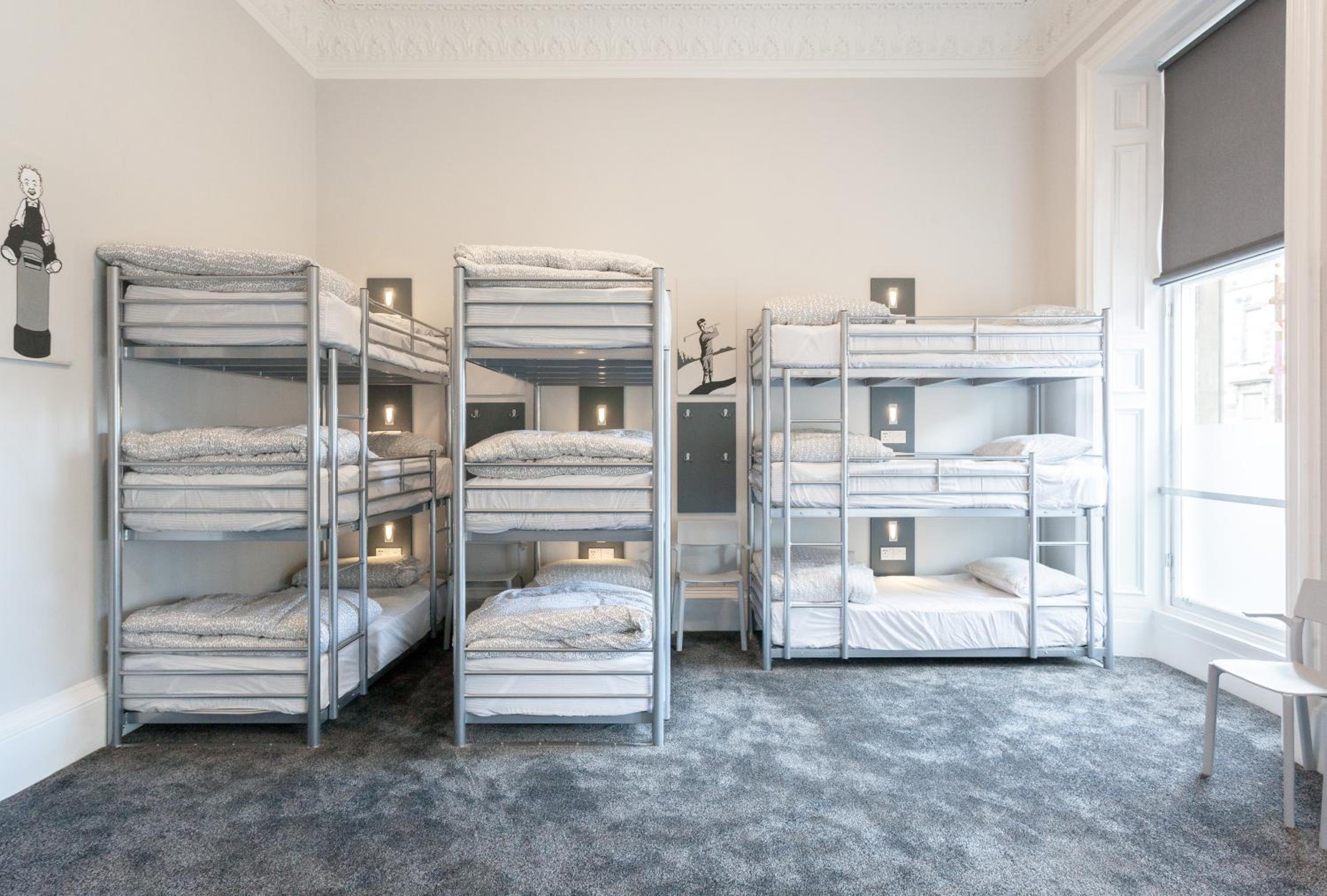 Bed In A 24 Bed Mixed Dormitory Shared Bathroom photo 1