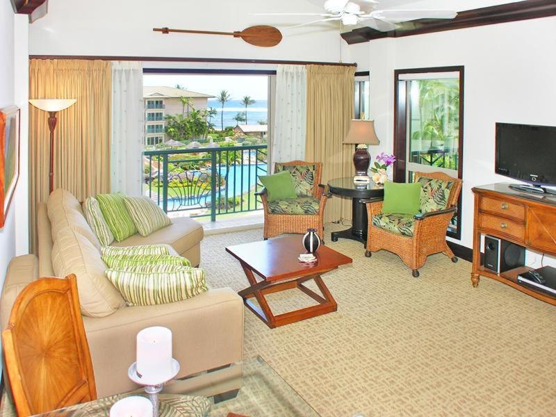 One-Bedroom Apartment photo 2