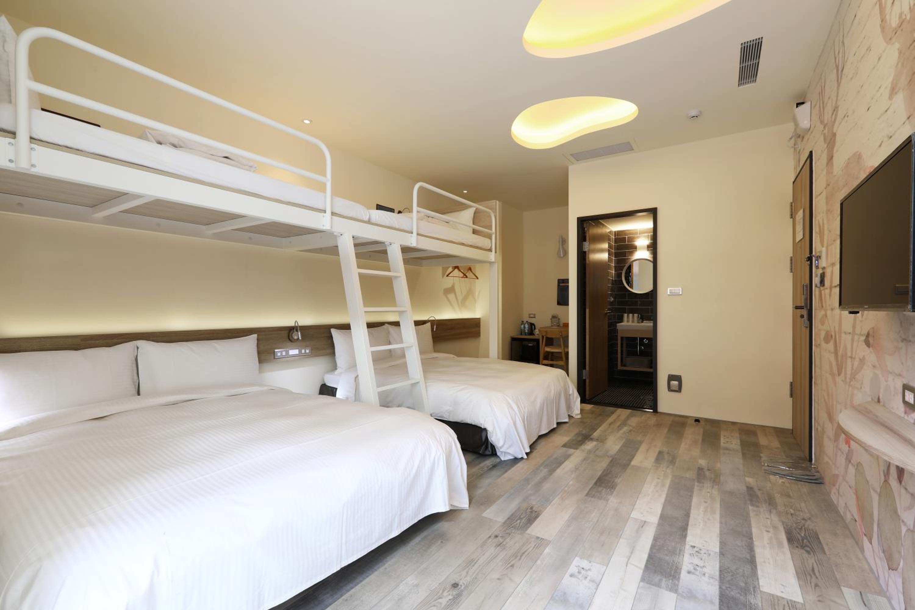 Room for 6 Adults photo 3