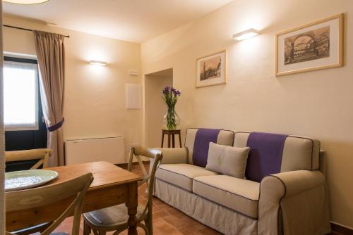 Apartment - Ground Floor photo 3