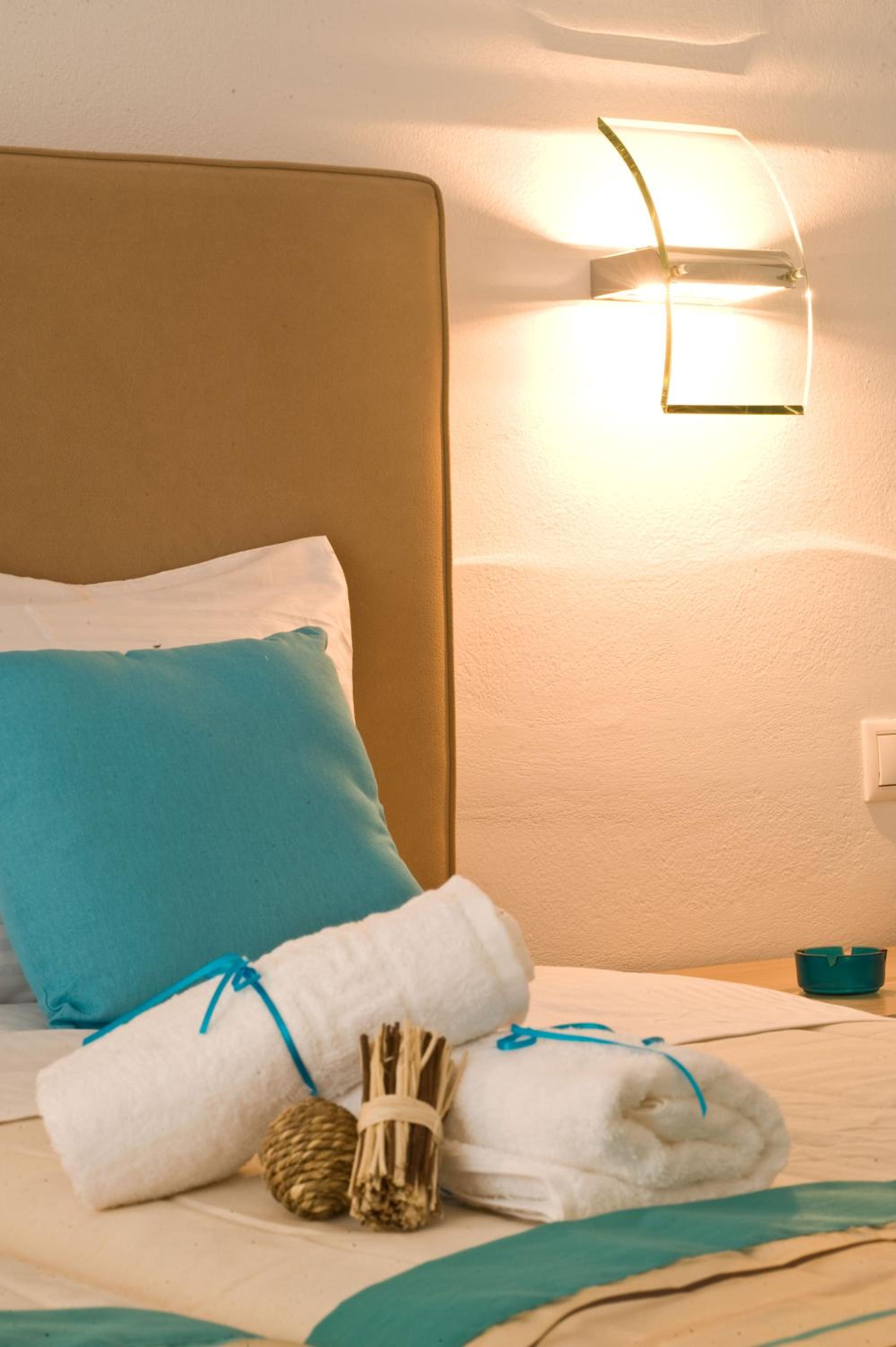 Standard Double or Twin Room with Sea View