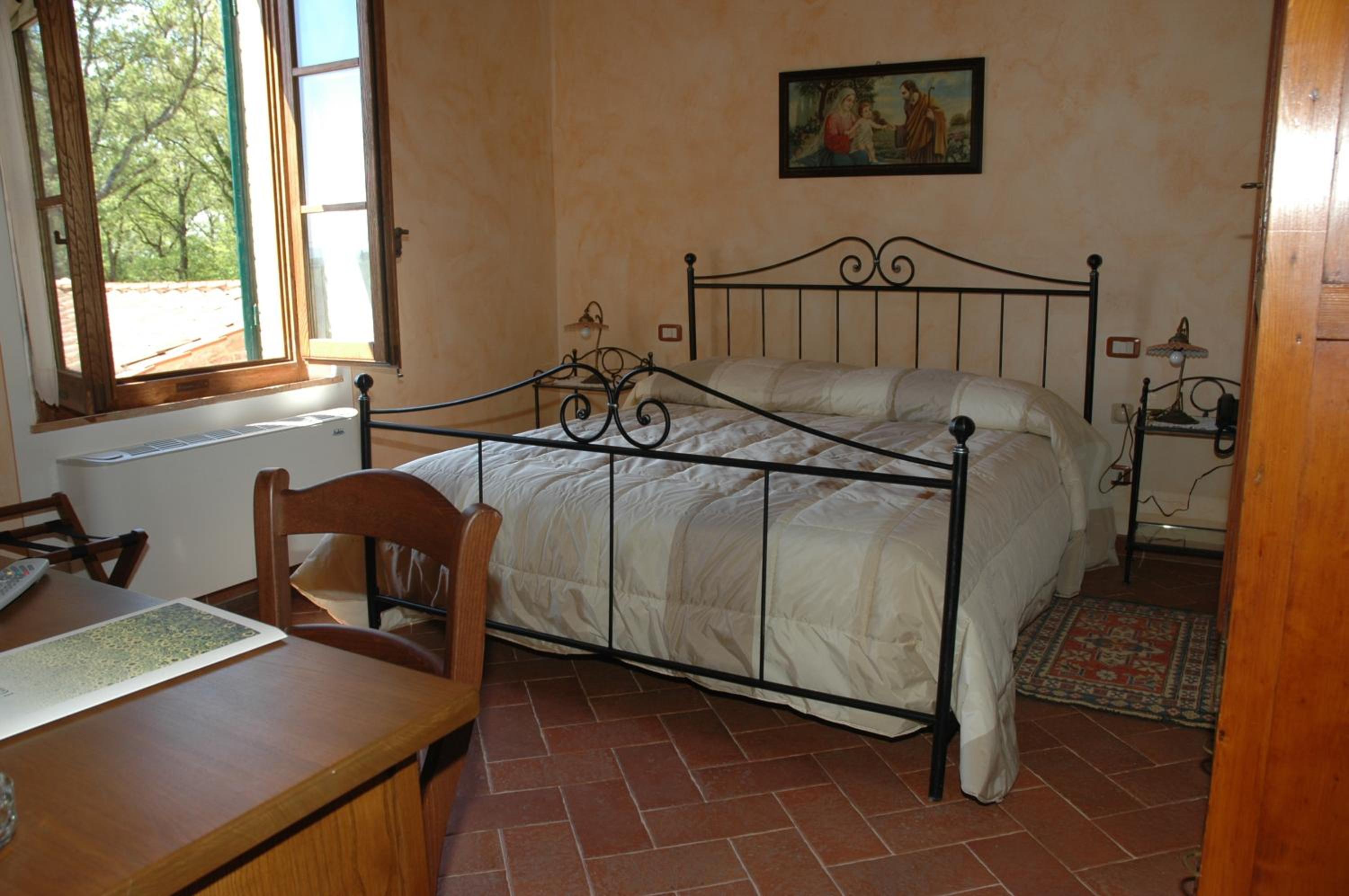 Double Room - Photo 1