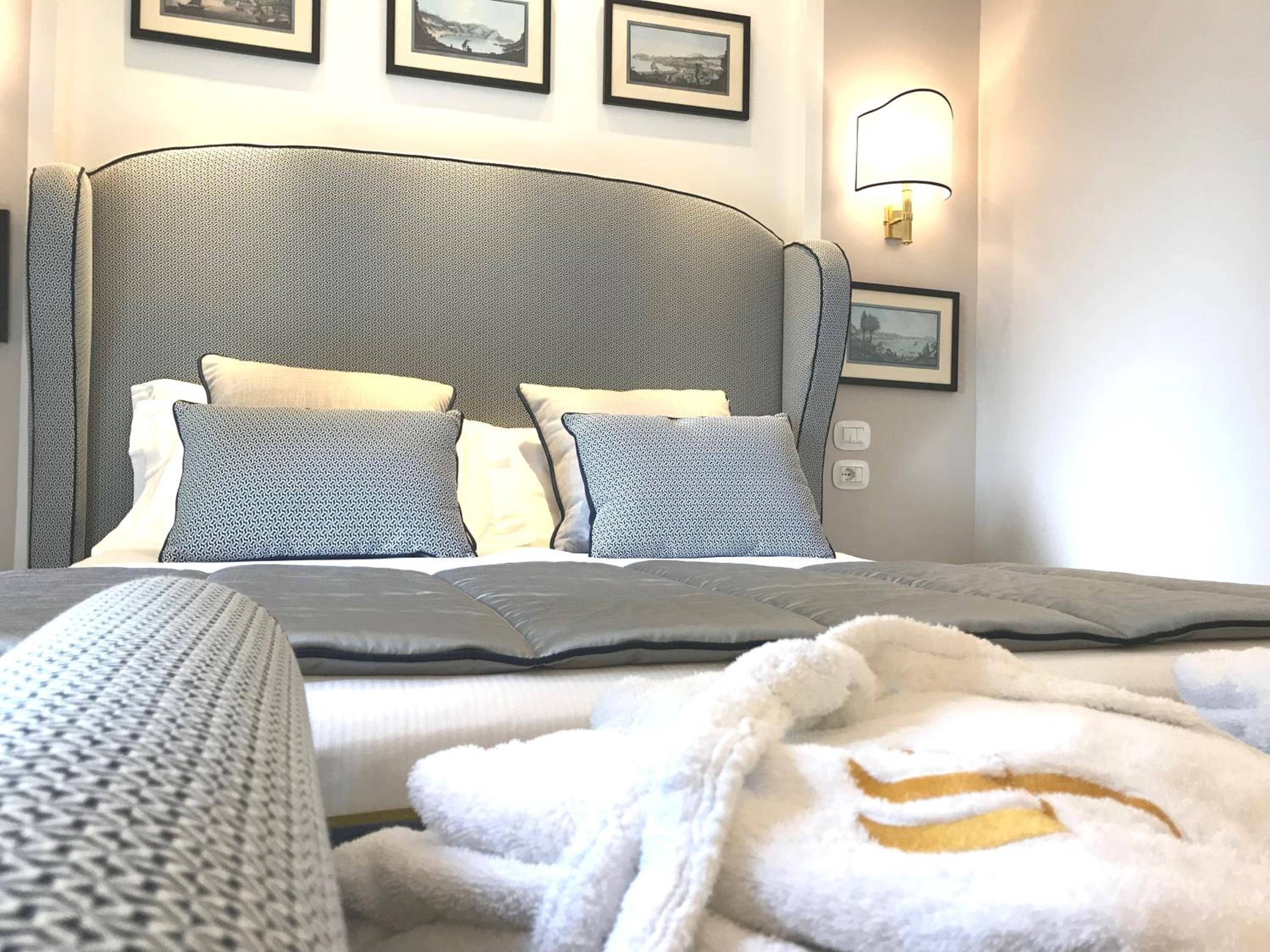 Suite - Photo 3