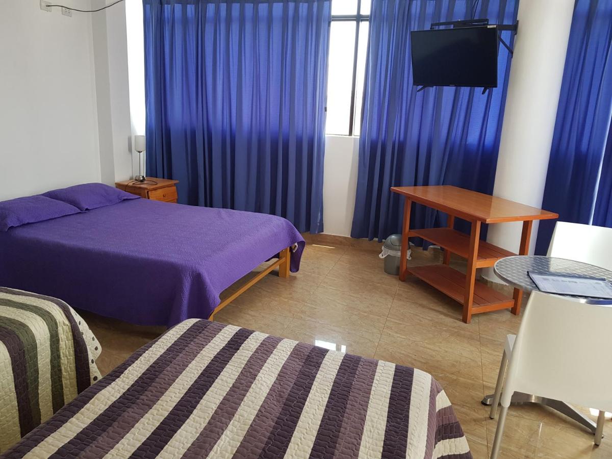 Triple Room with Private Bathroom photo 3