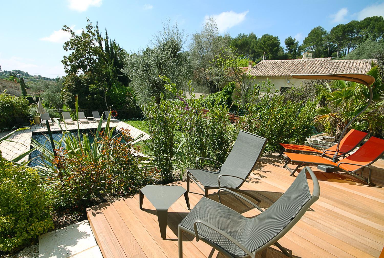 Double Room with Pool View photo 2