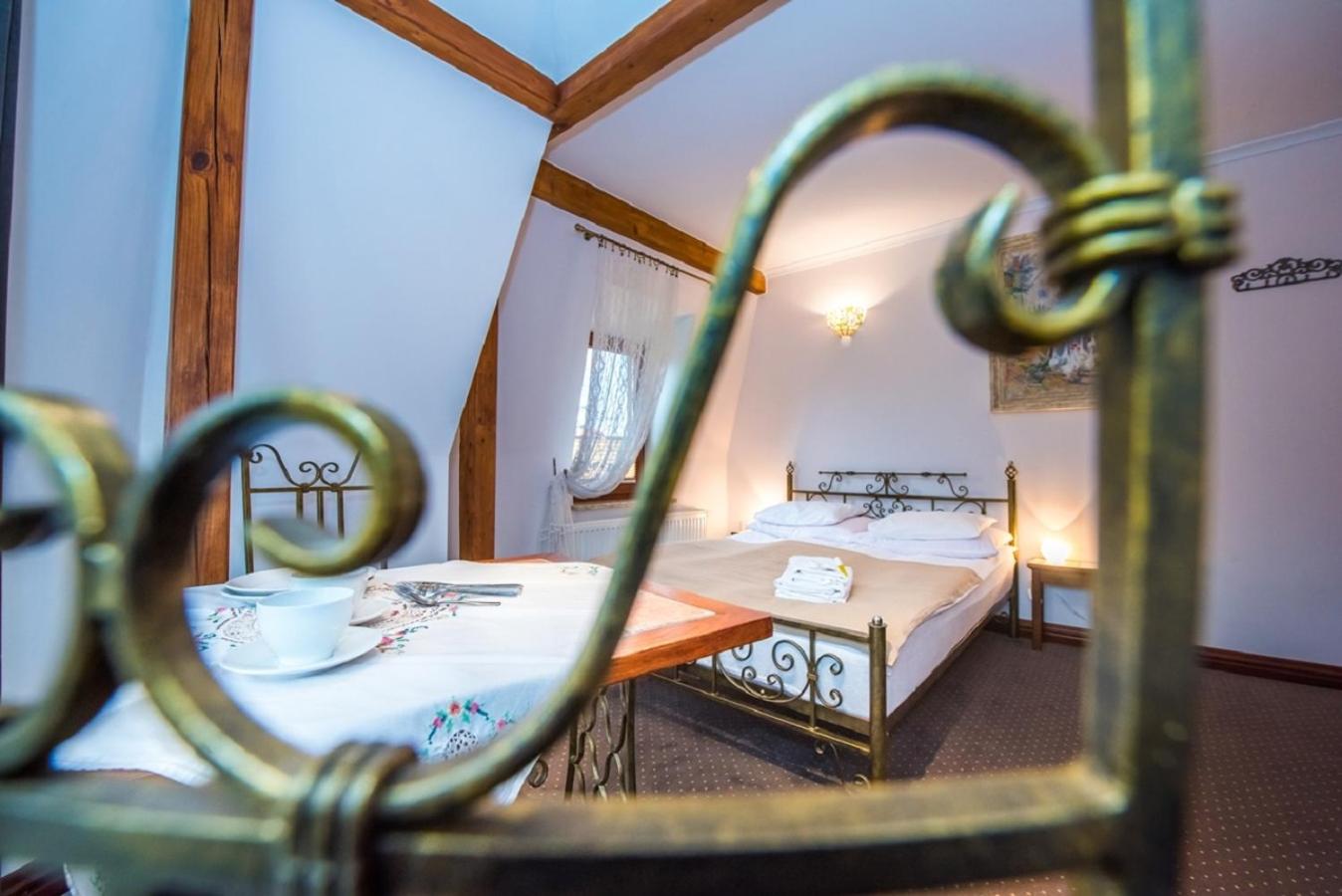 Double Room with Balcony photo 2