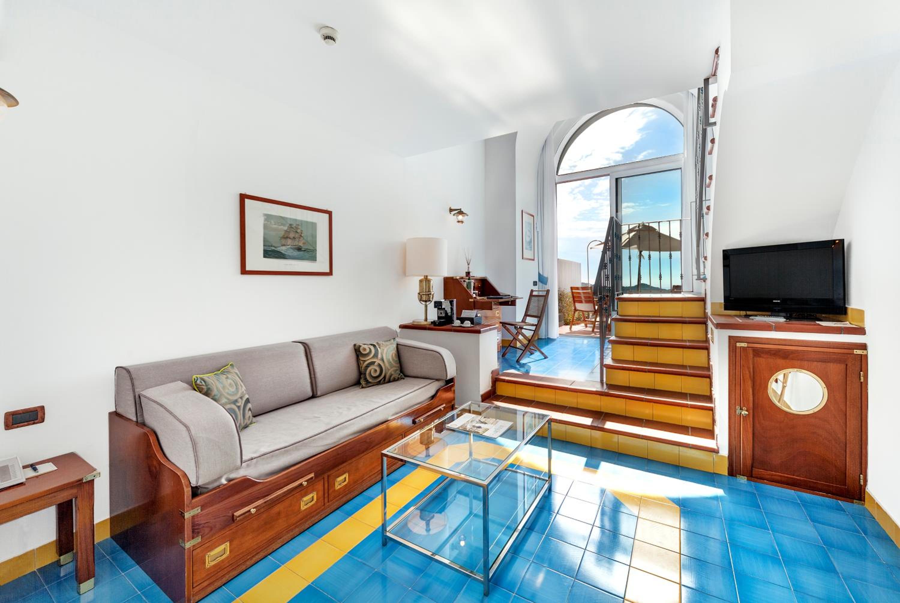 Suite with Sea View - Split Level (4 Adults) - Photo 5