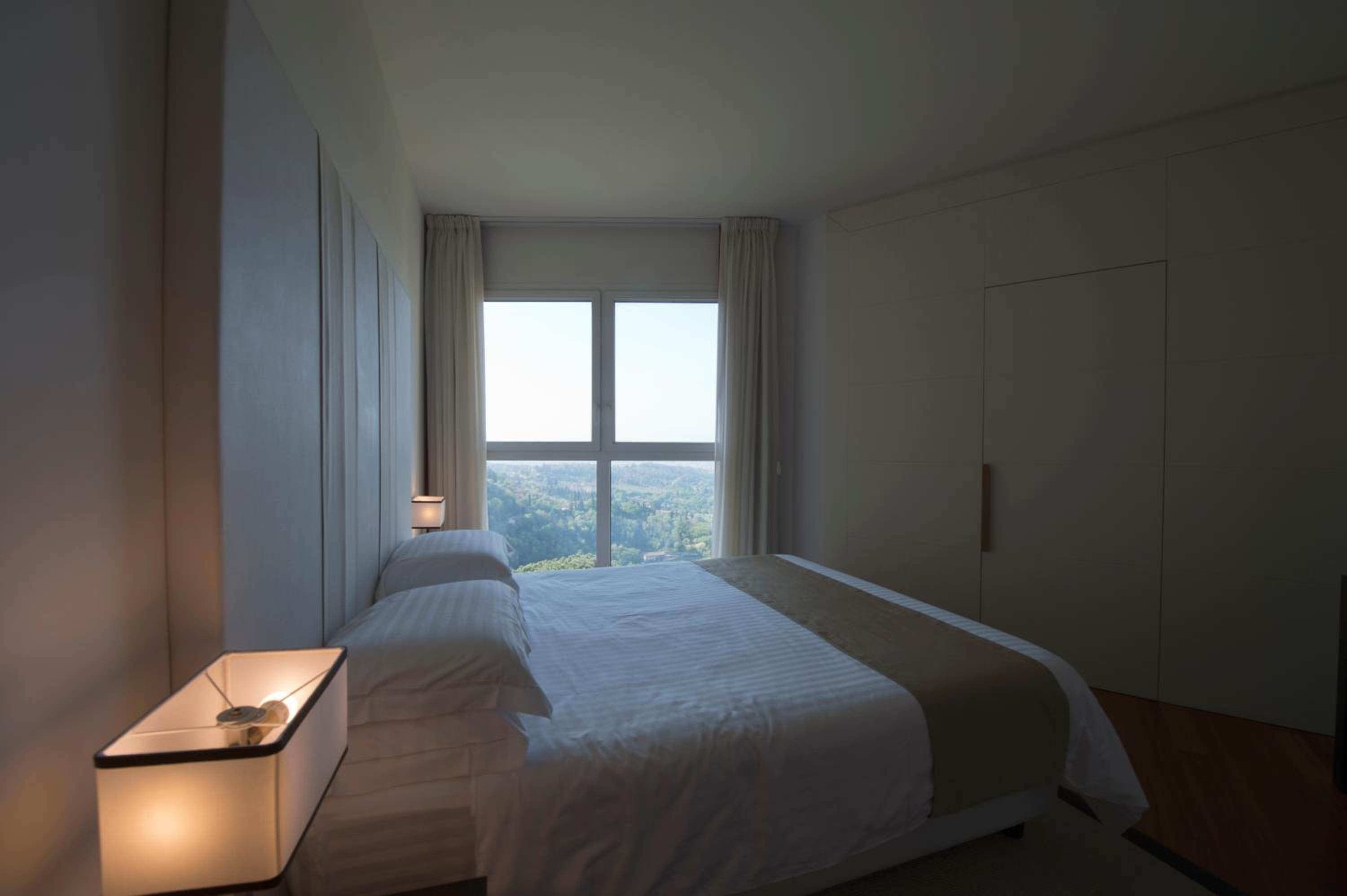 Executive Suite photo 2