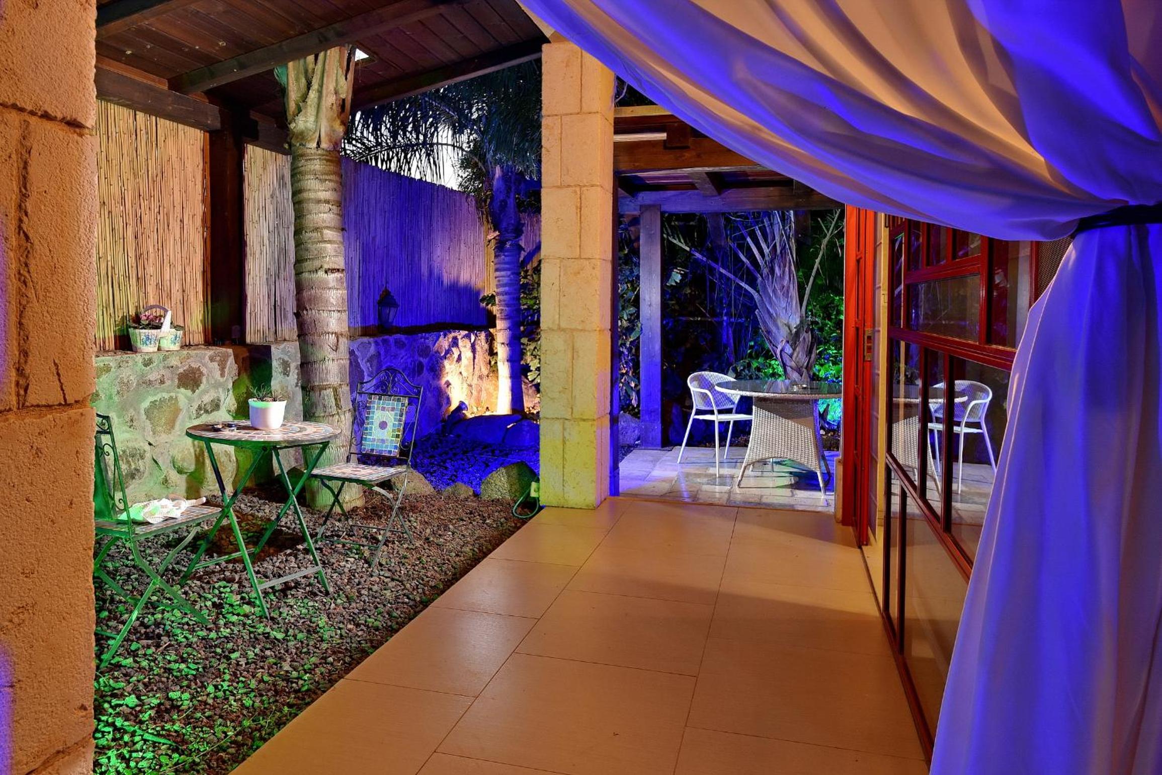 Suite with Private Pool photo 3