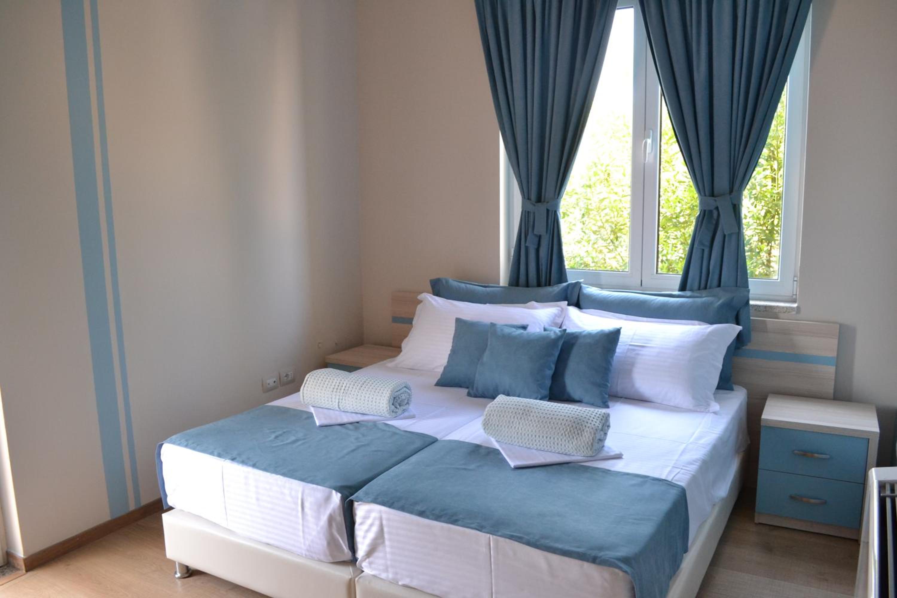 Double Room with Balcony photo 3