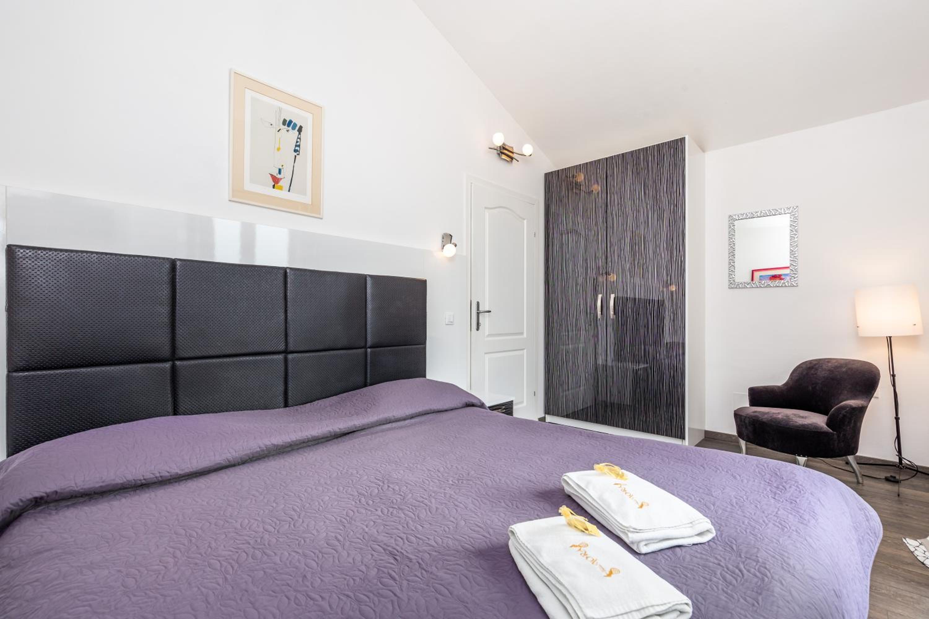 Apartment with Sea View
