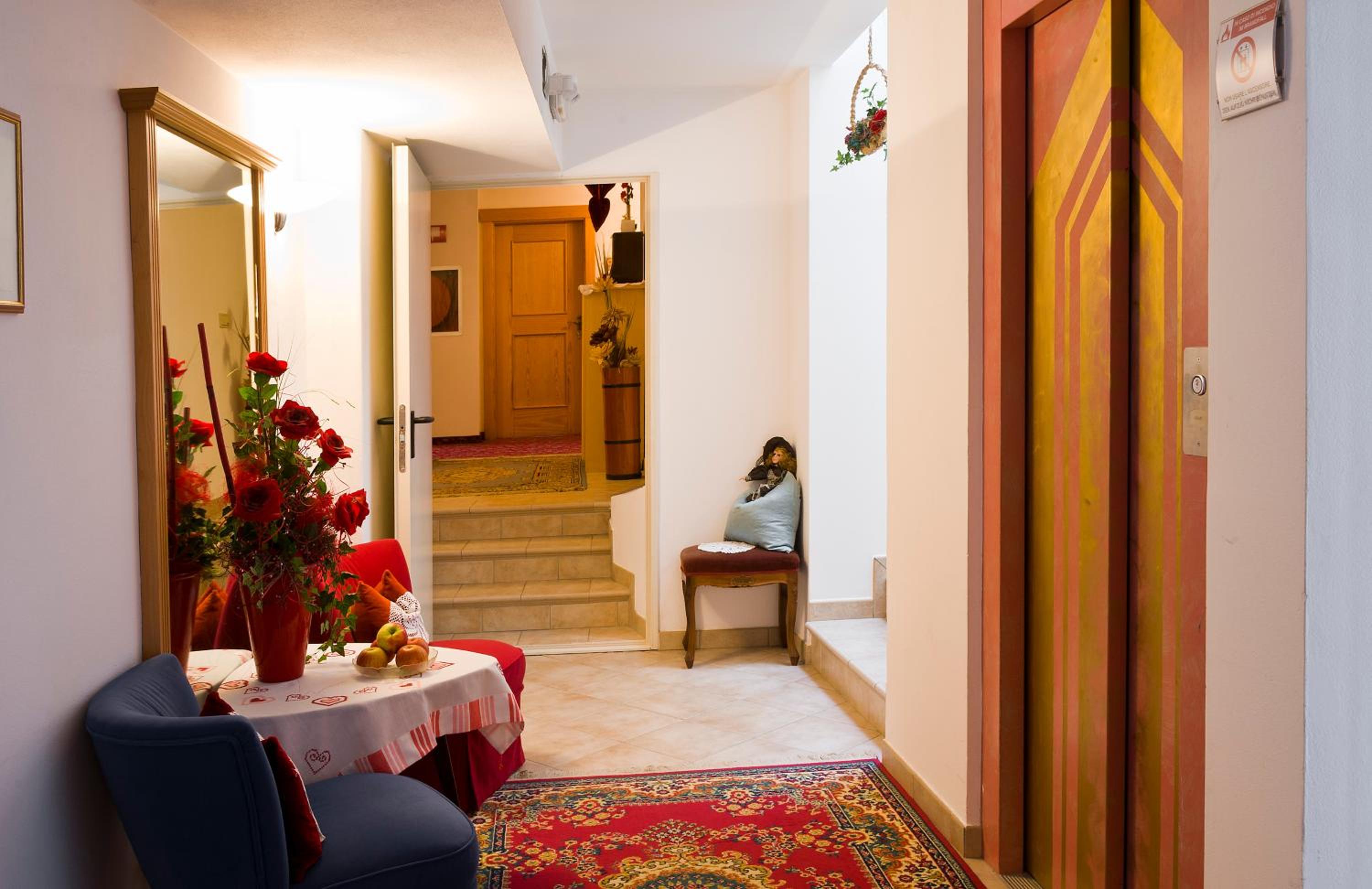Single Room photo 1