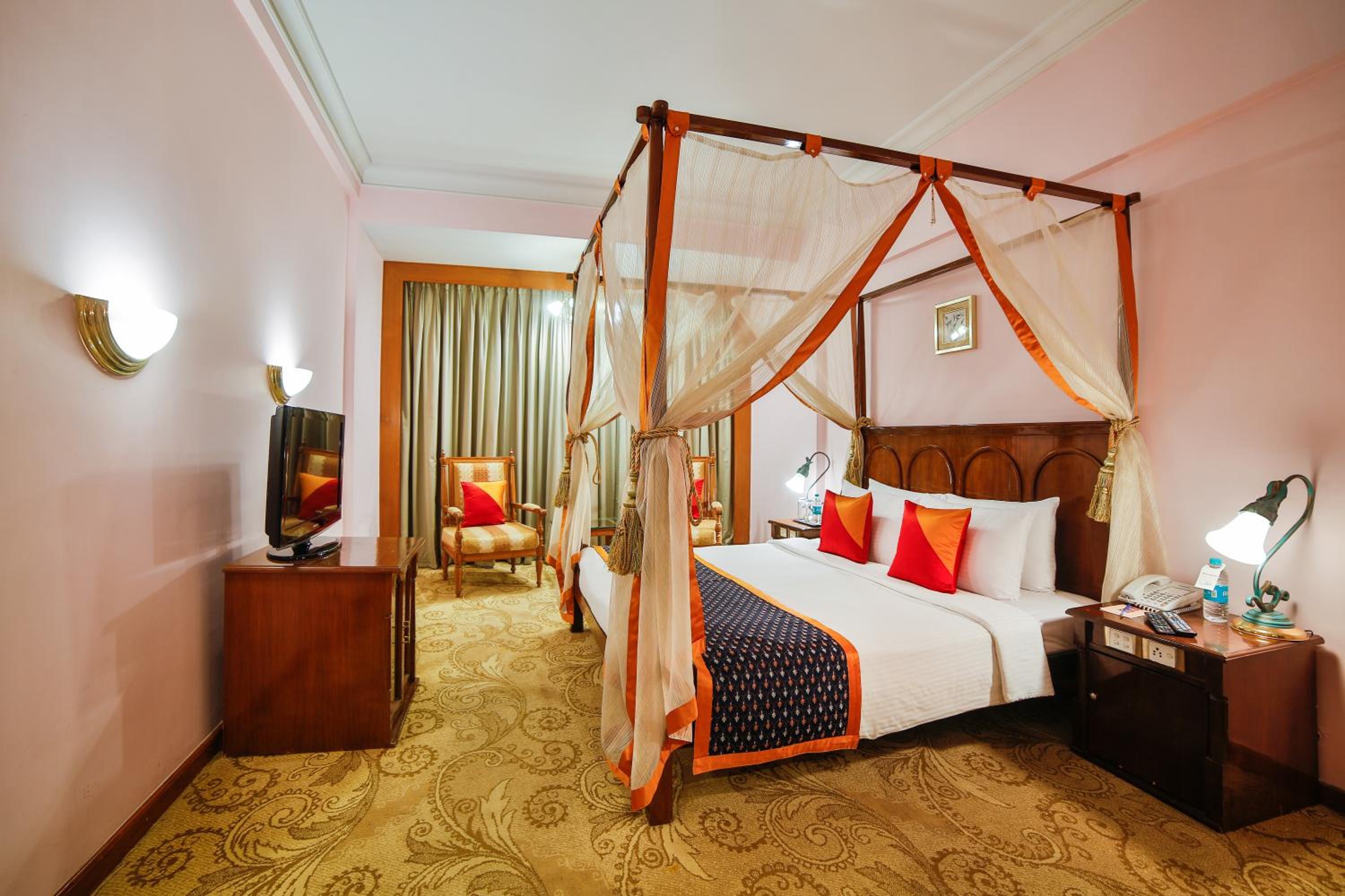 Theme Suite  - Photo 49