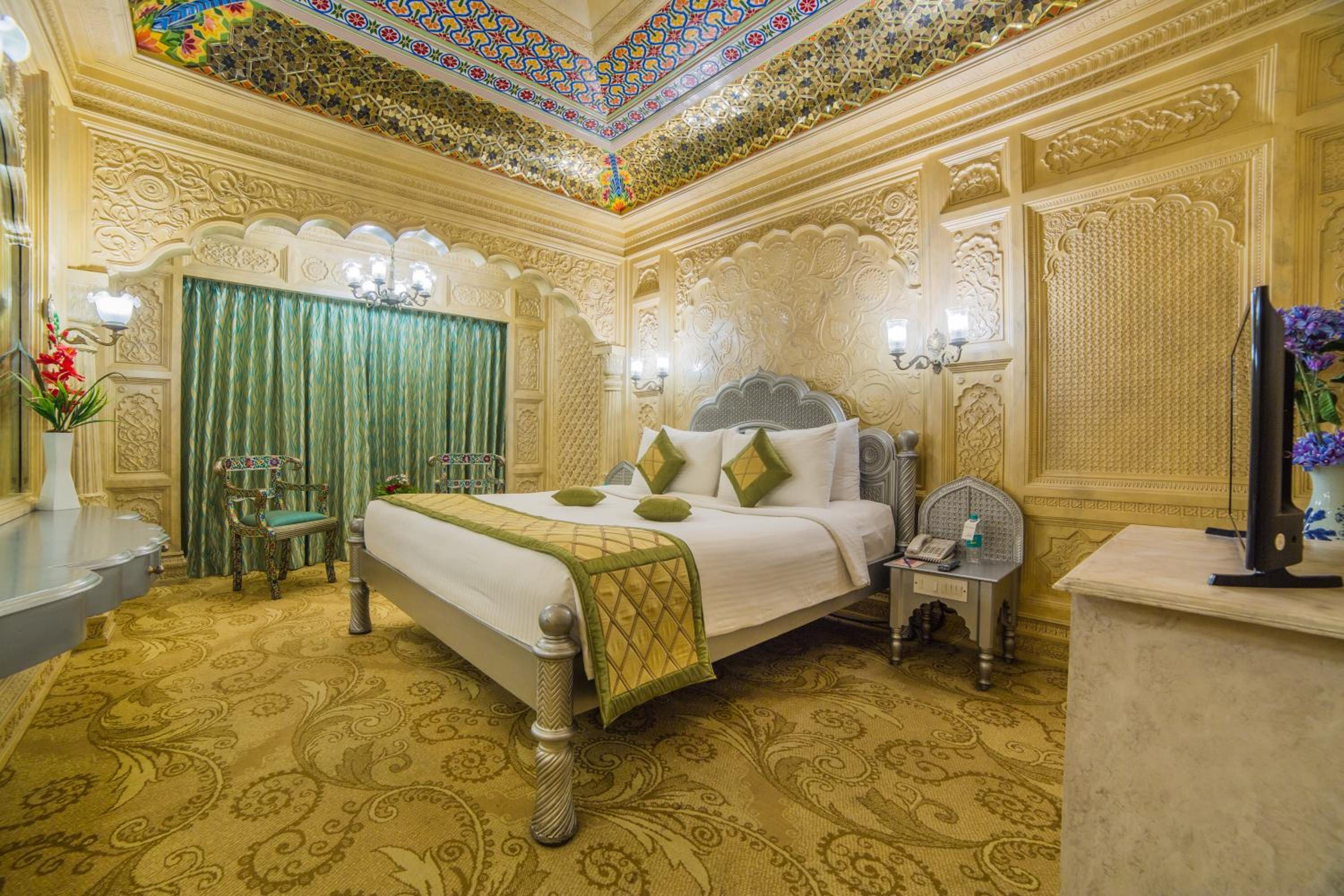 Theme Suite  - Photo 53