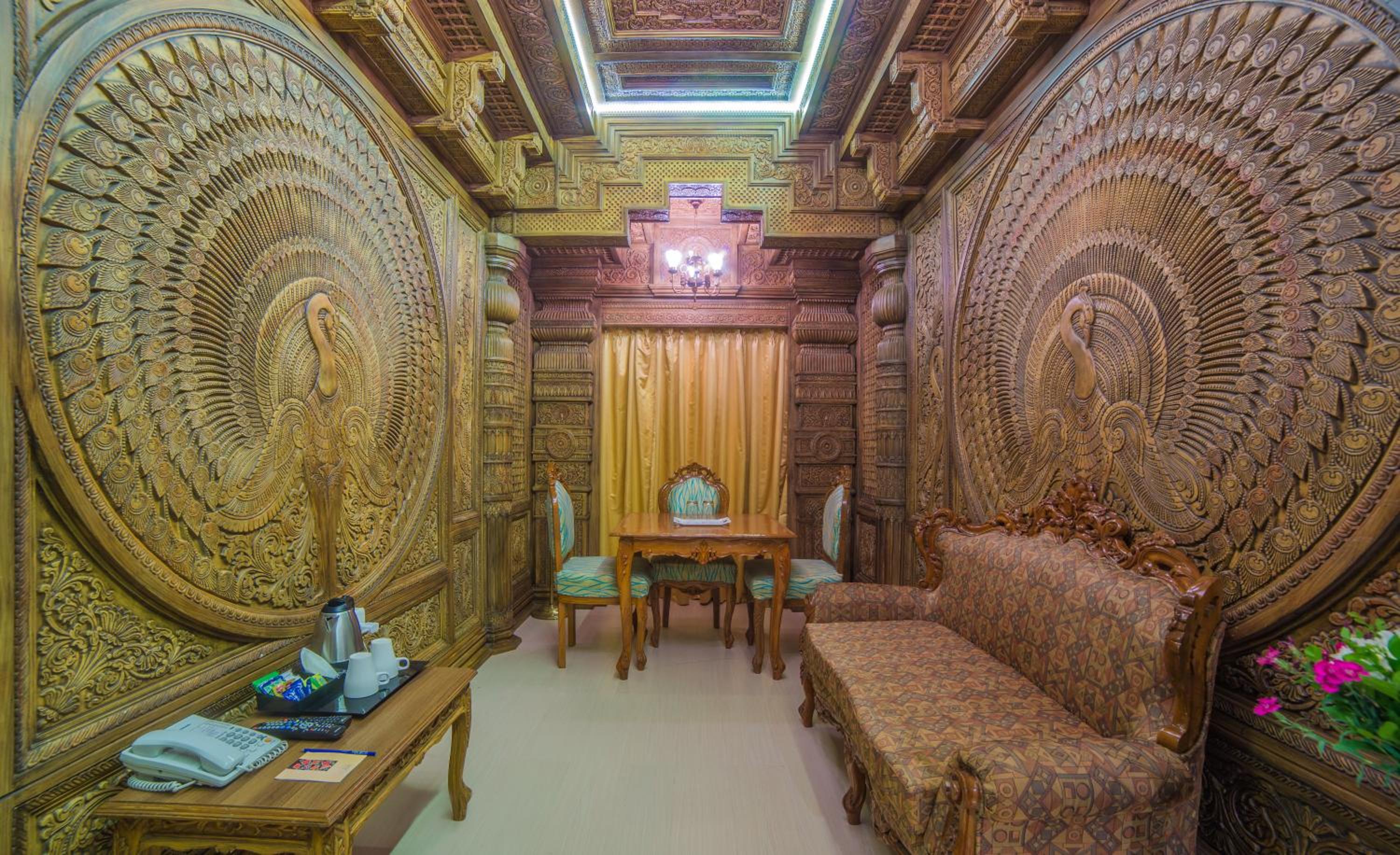 Theme Suite  - Photo 24