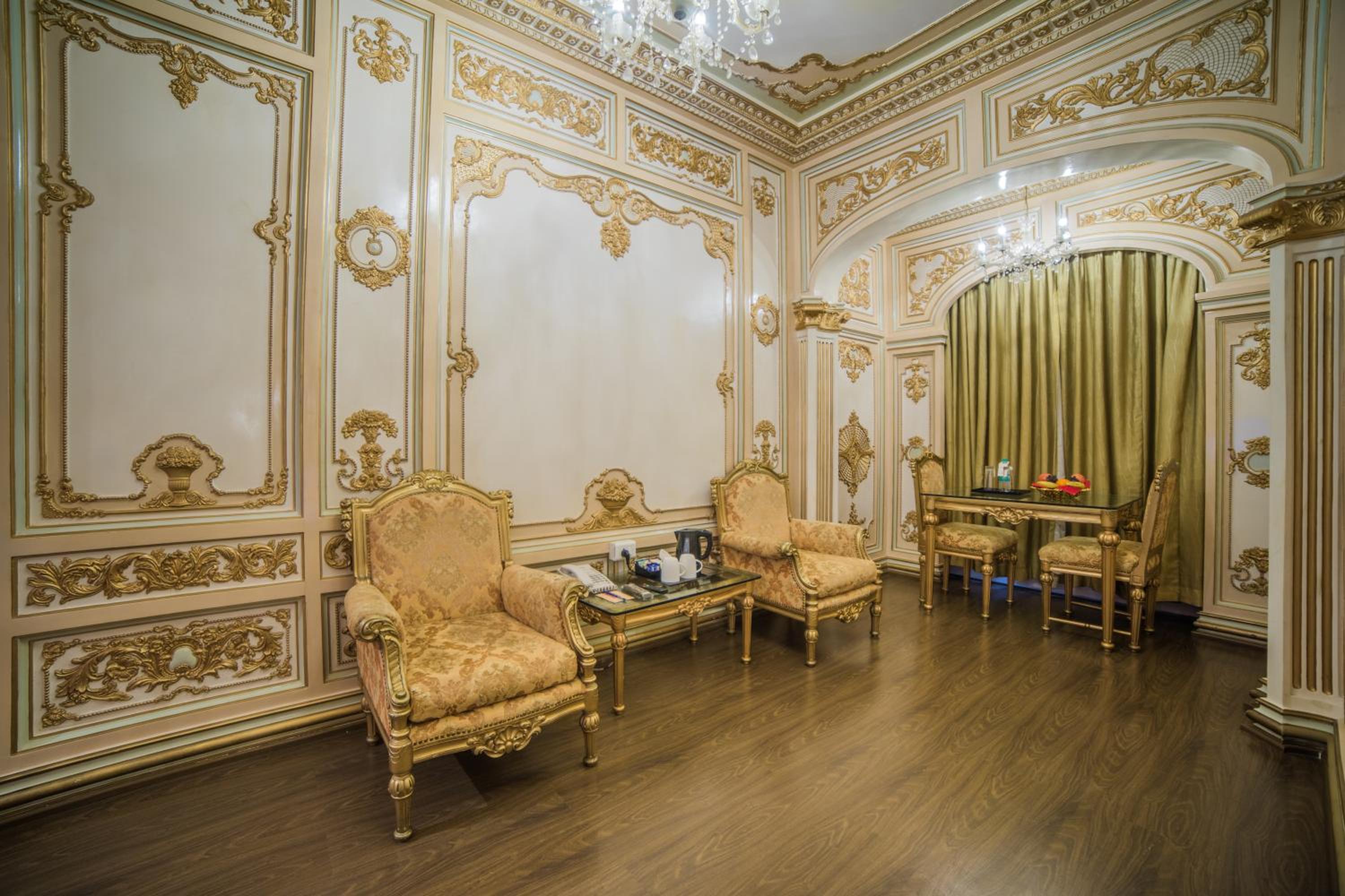 Theme Suite  - Photo 42
