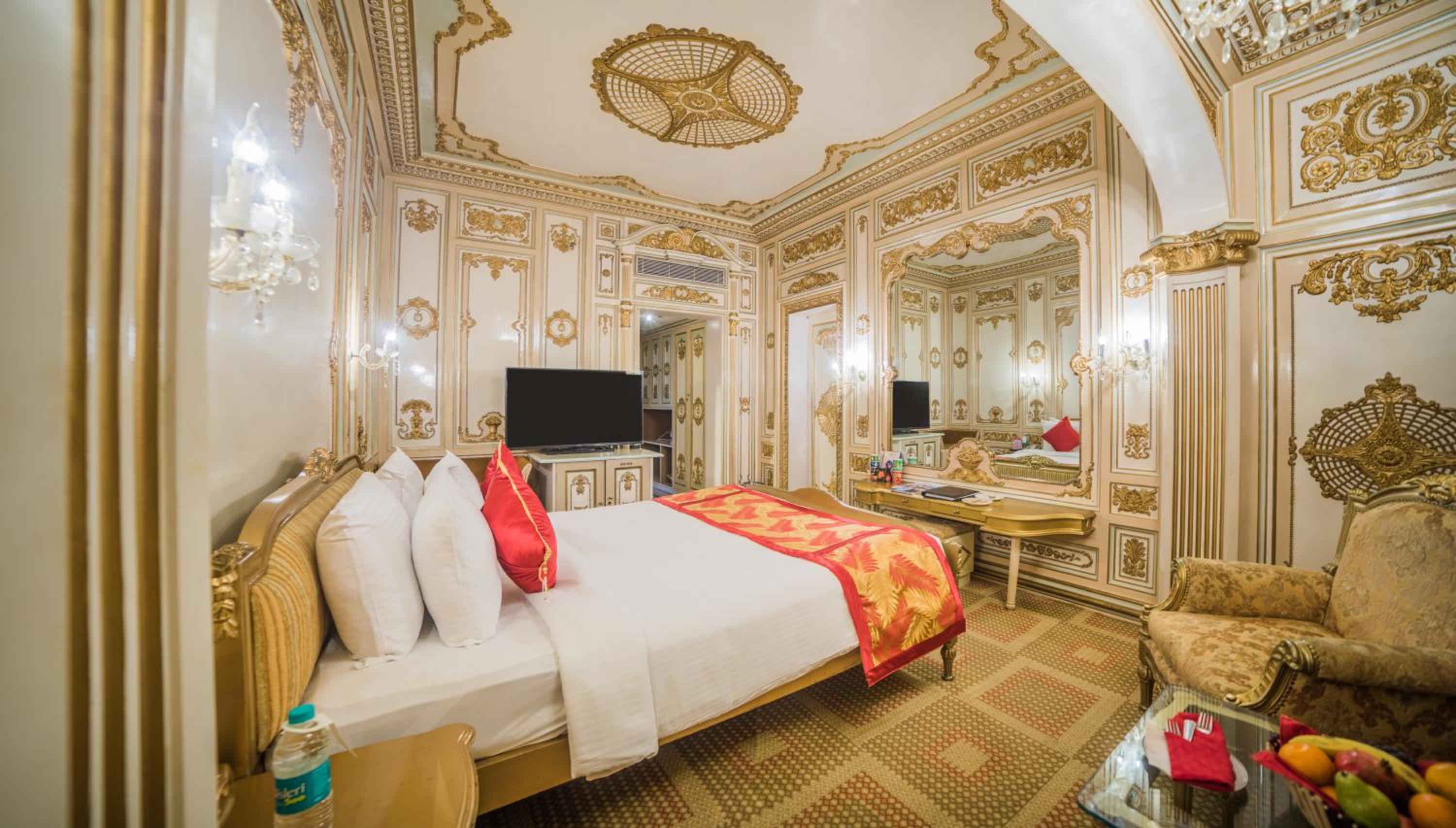 Theme Suite  - Photo 34