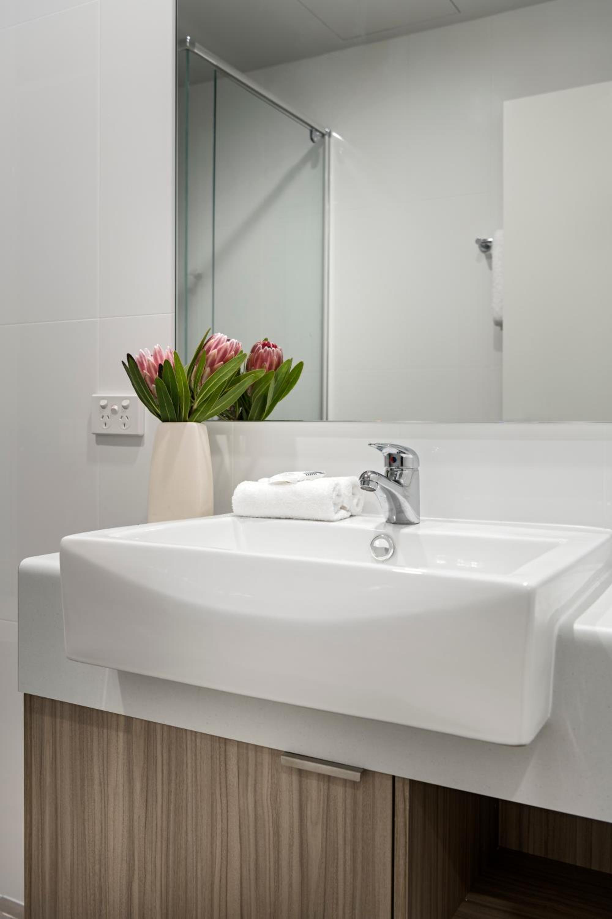 Studio Apartment photo 3