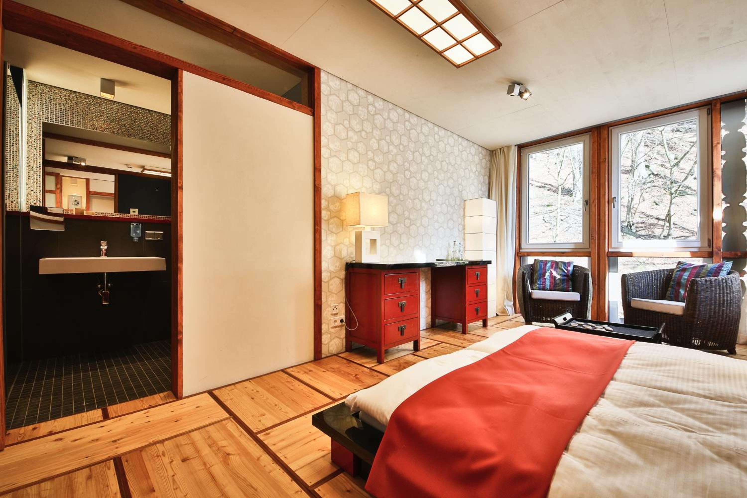Double Room - Photo 5
