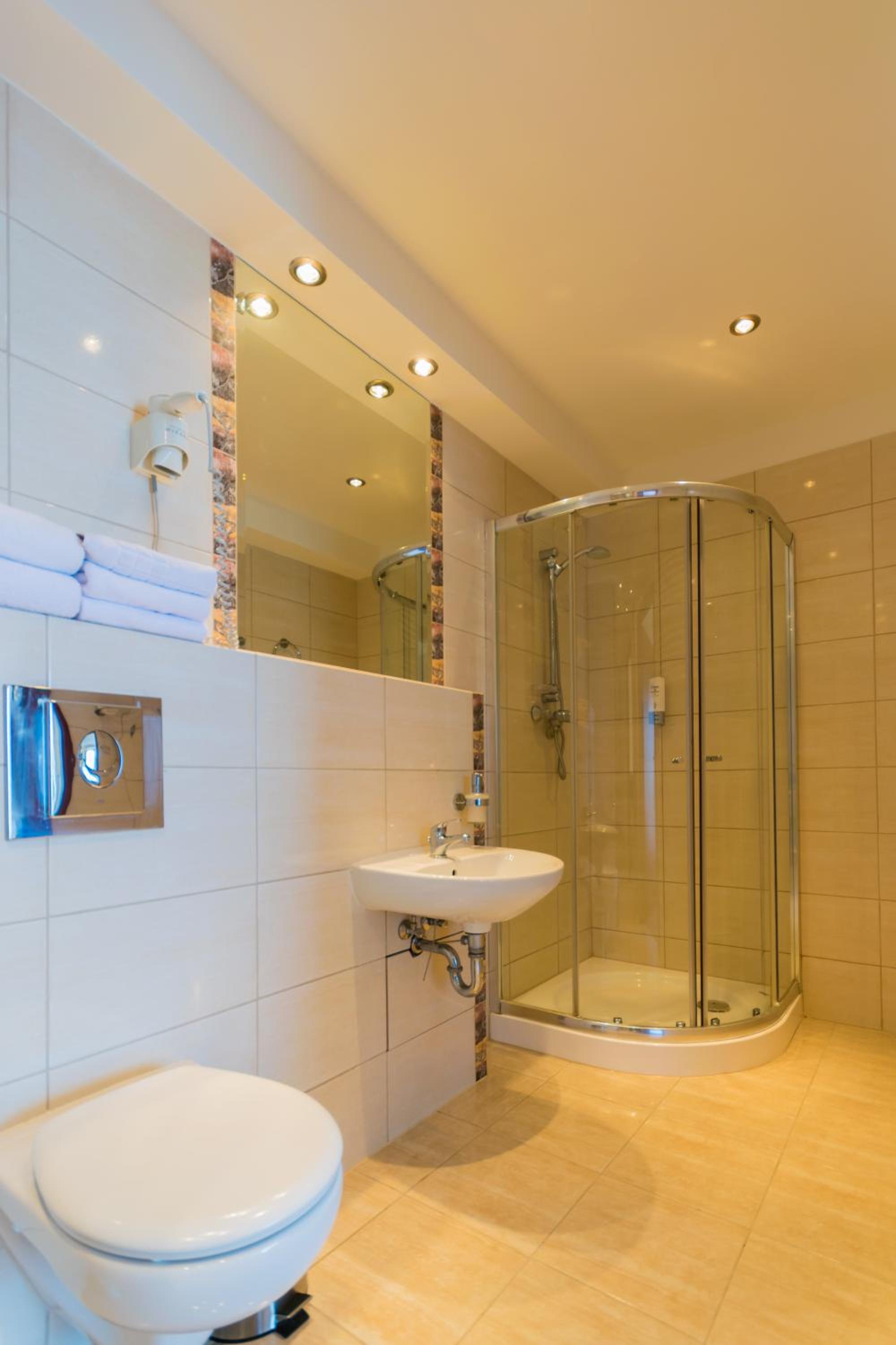 Double or Twin Room photo 2