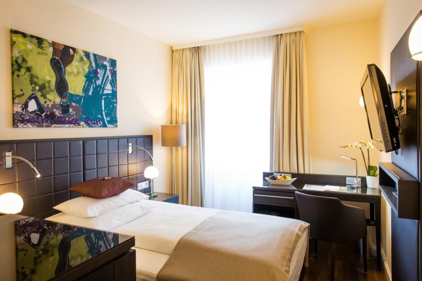 Queen Room - Photo 4