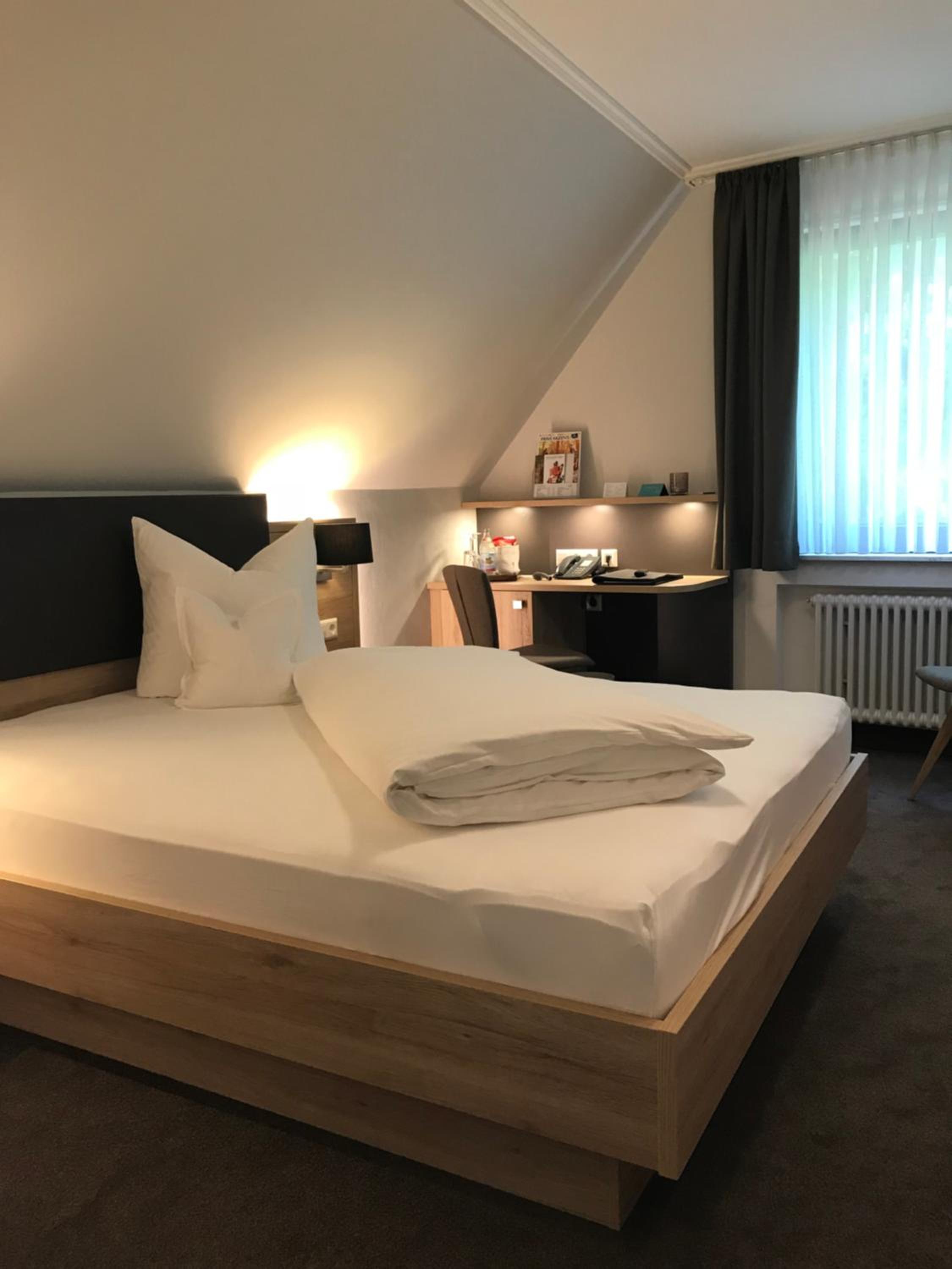 Standard Double Room - Photo 2