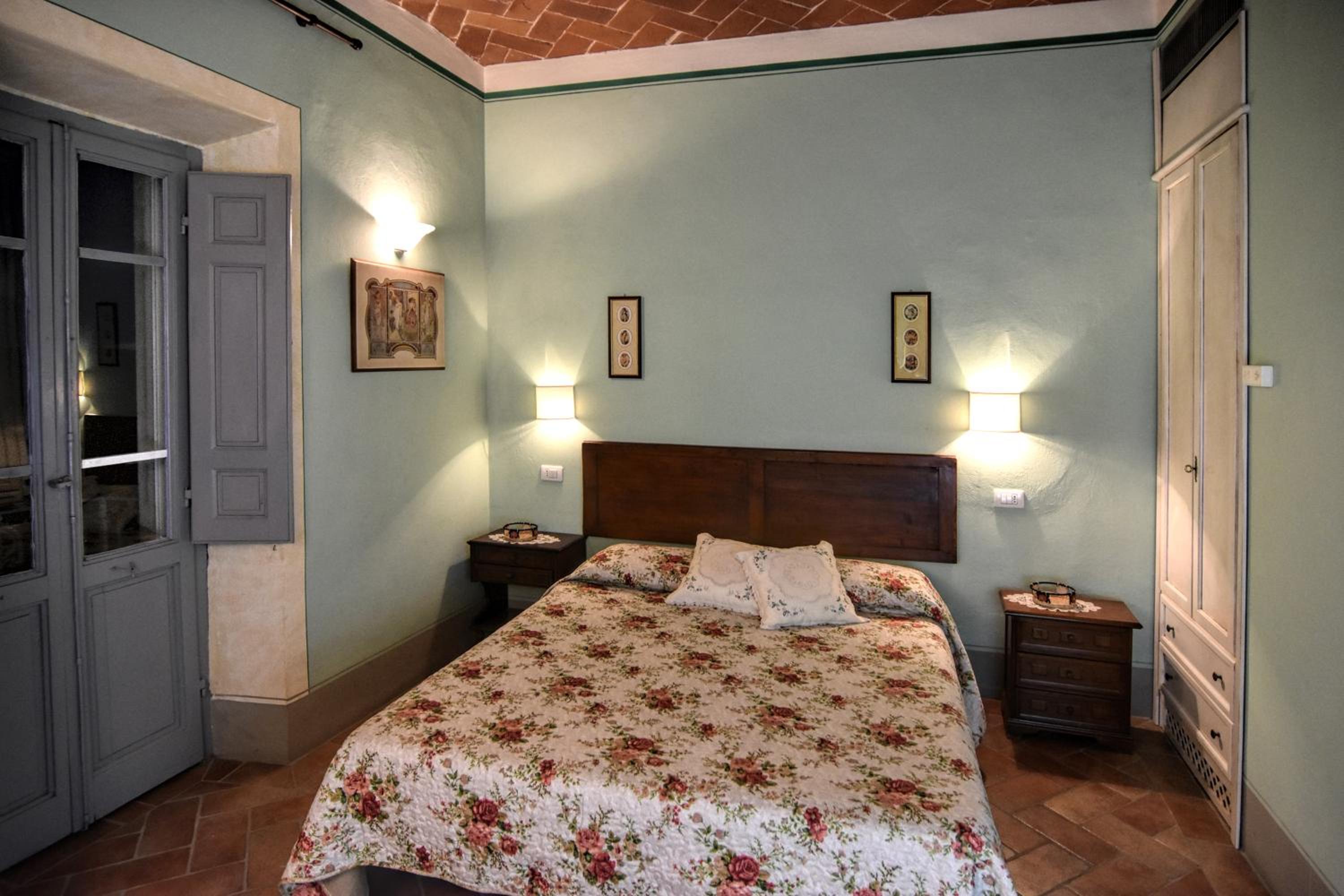 Two-Bedroom Apartment with Balcony