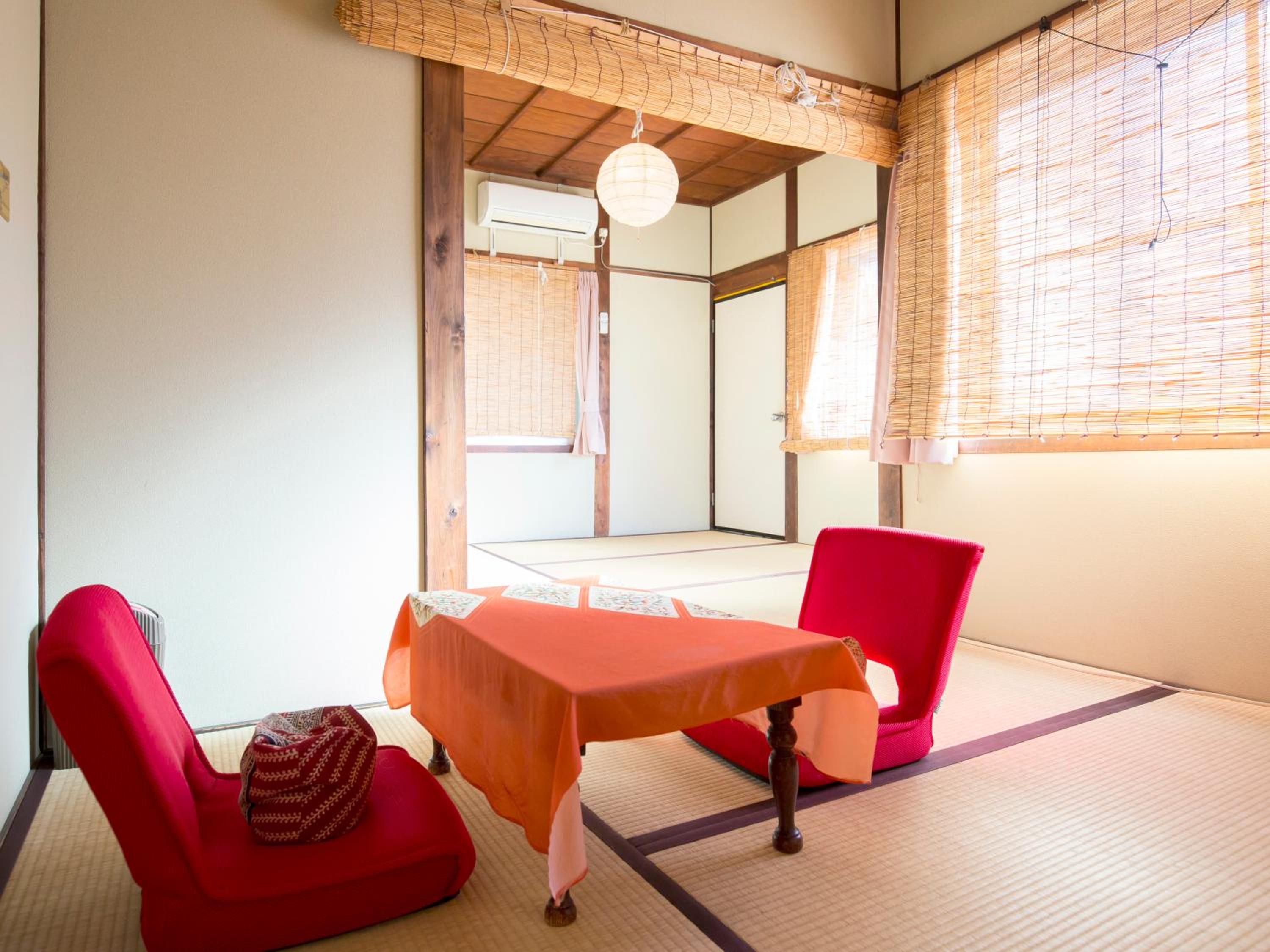 Japanese-Style Room with Shared Bathroom photo 1