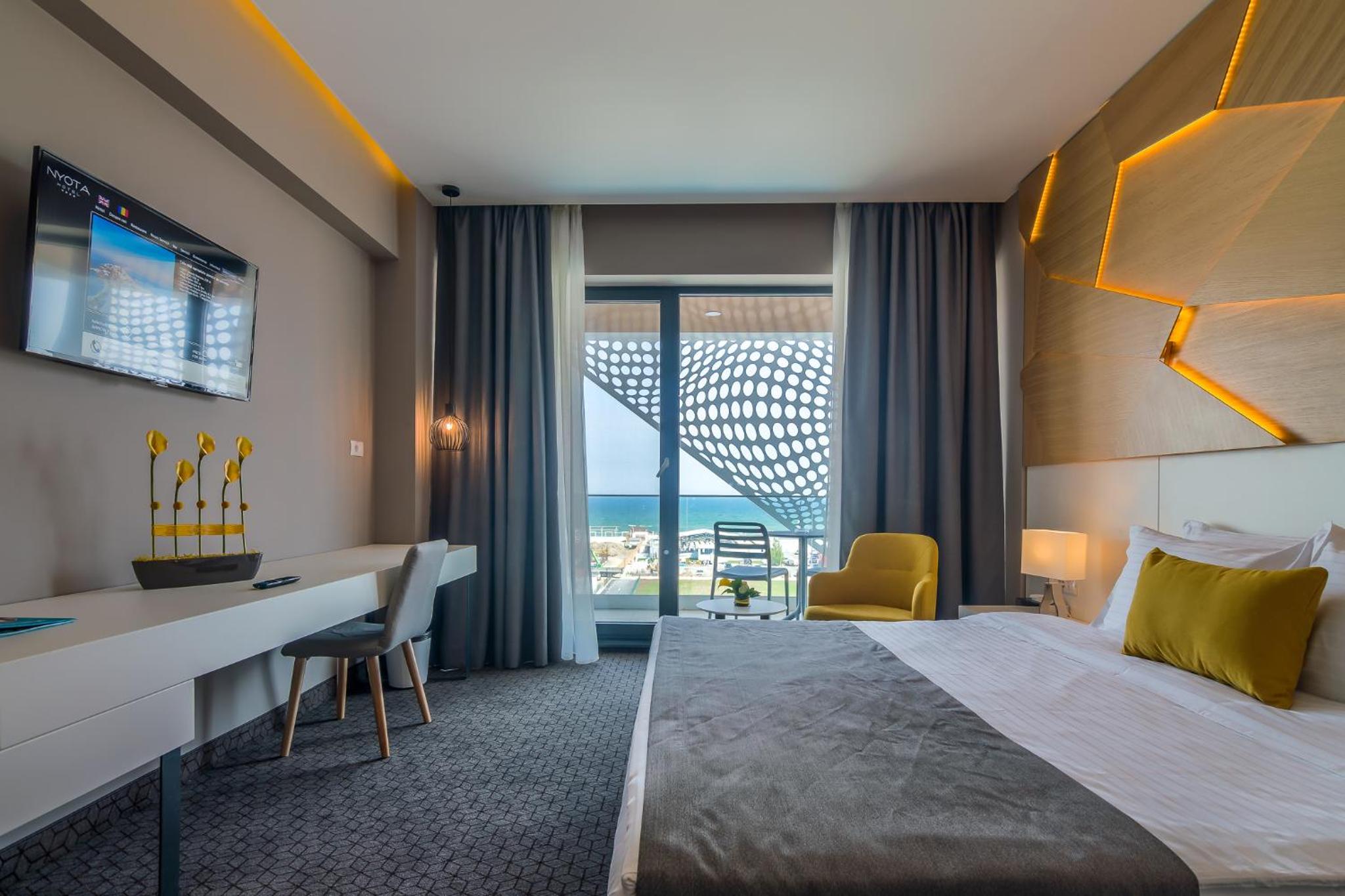 Superior Double or Twin Room with Sea View photo 1