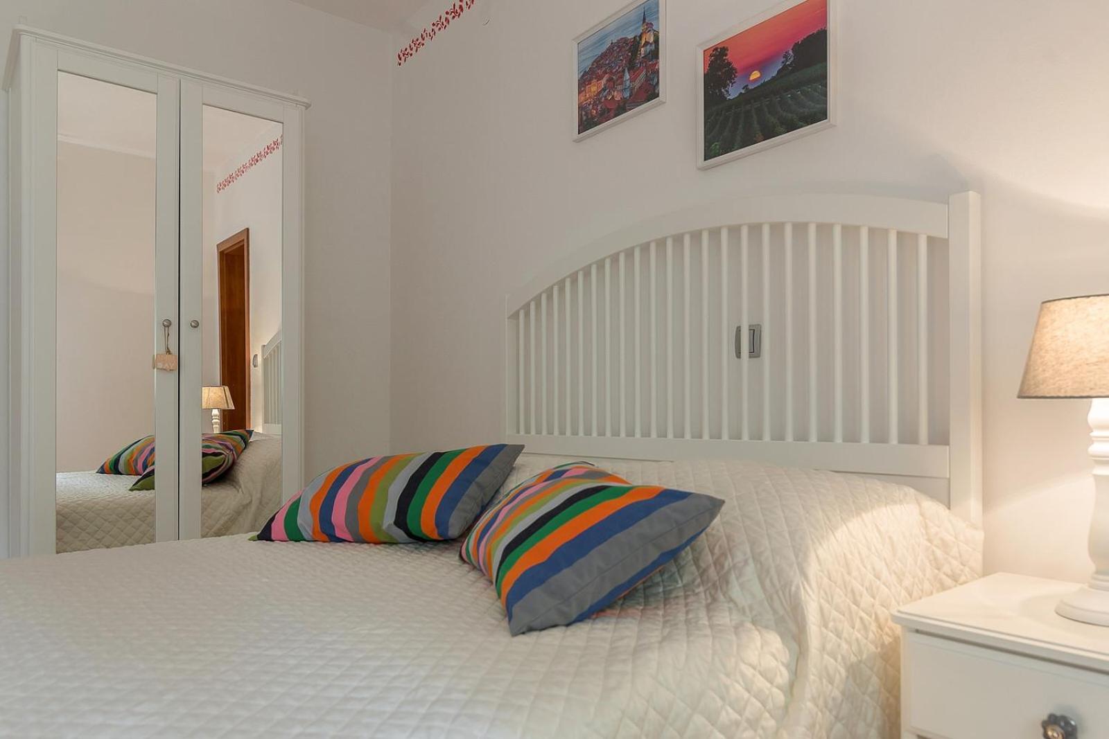 Double Room - Photo 2