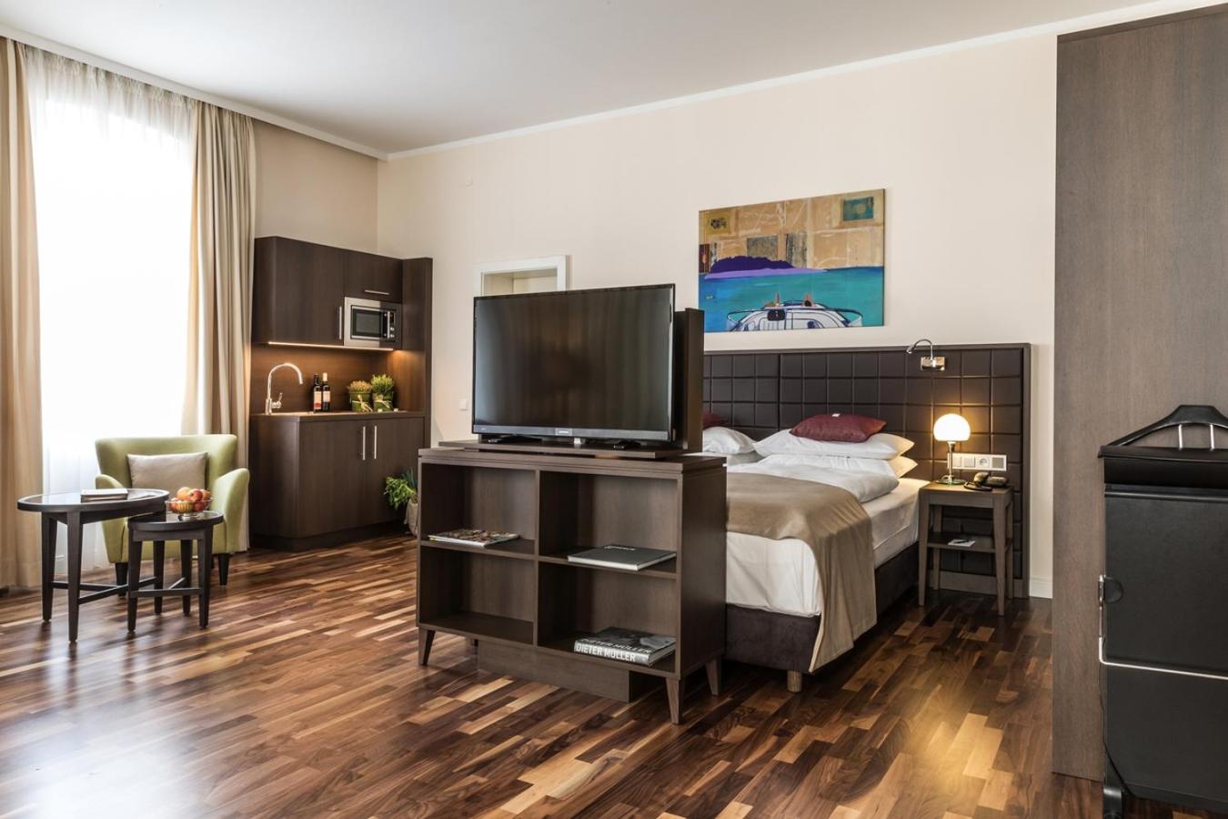 Junior Suite - Photo 1