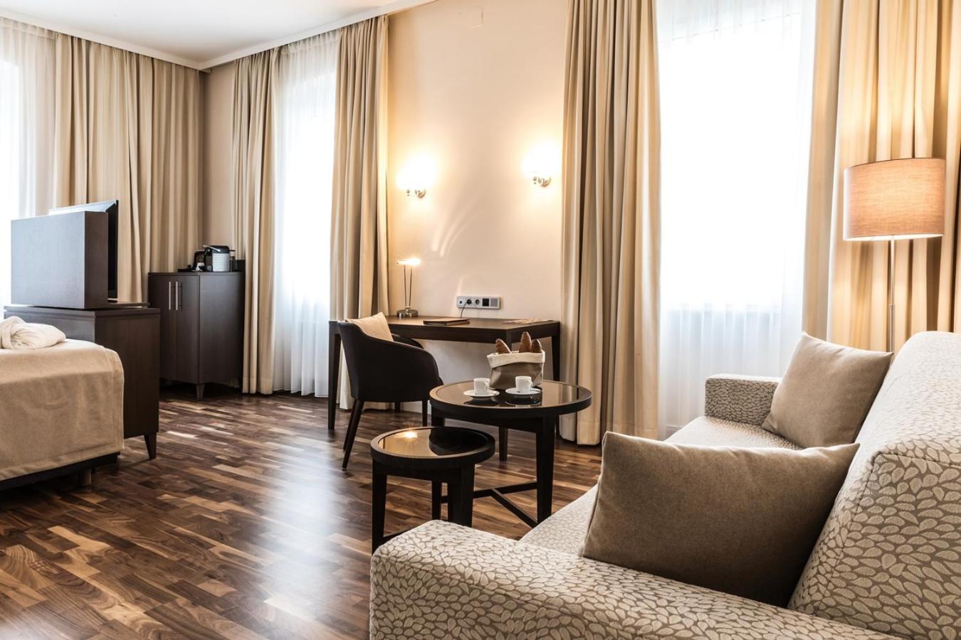 Junior Suite - Photo 6
