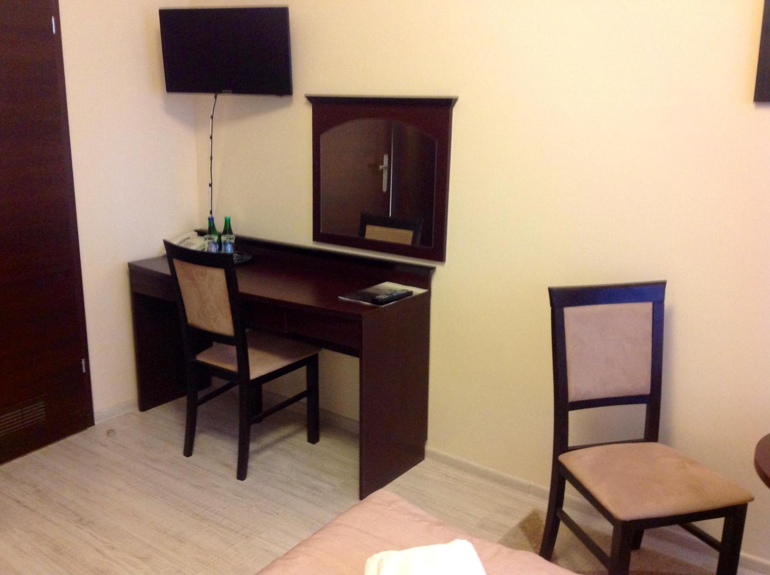 Economy Twin Room