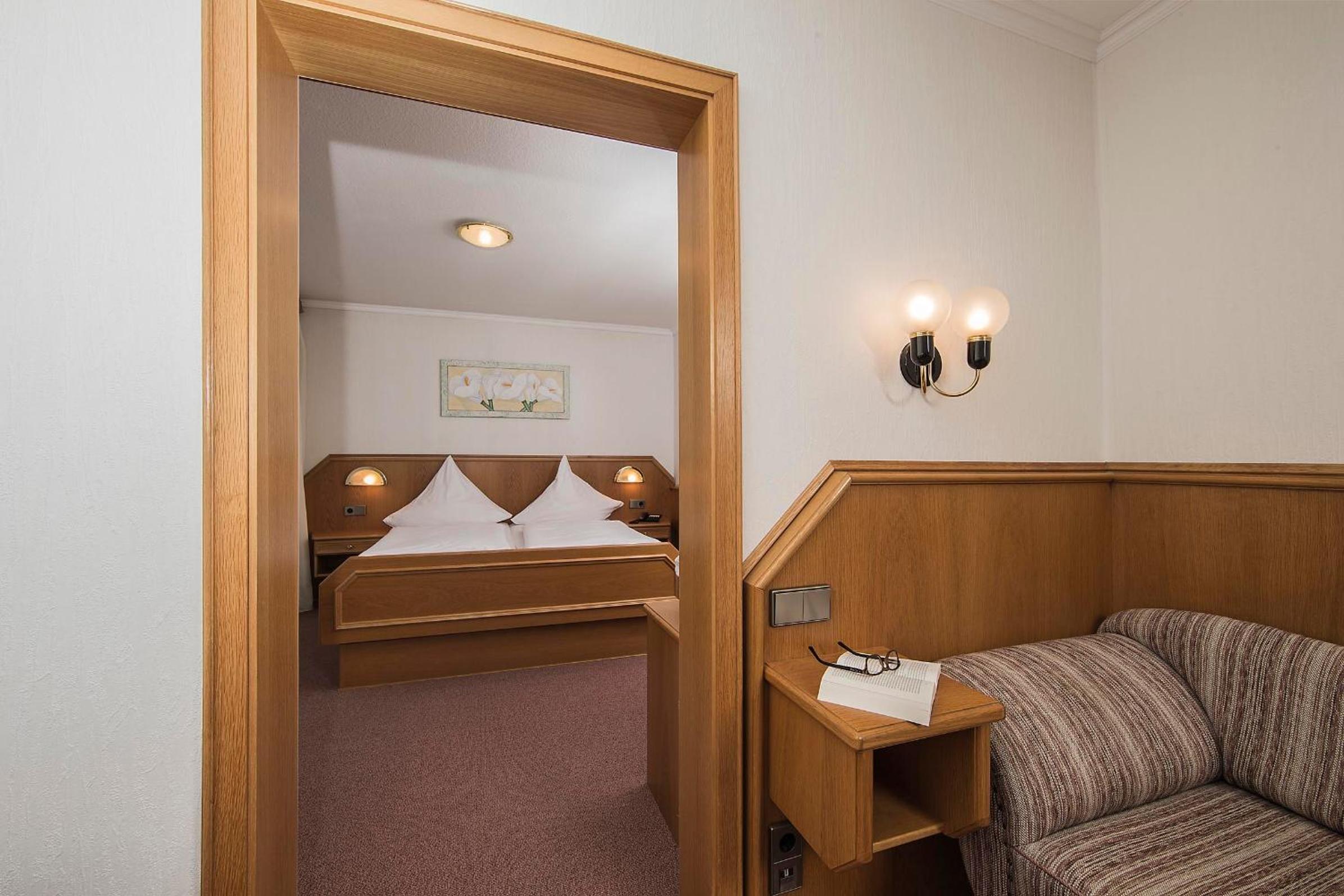 Deluxe Double Room photo 2