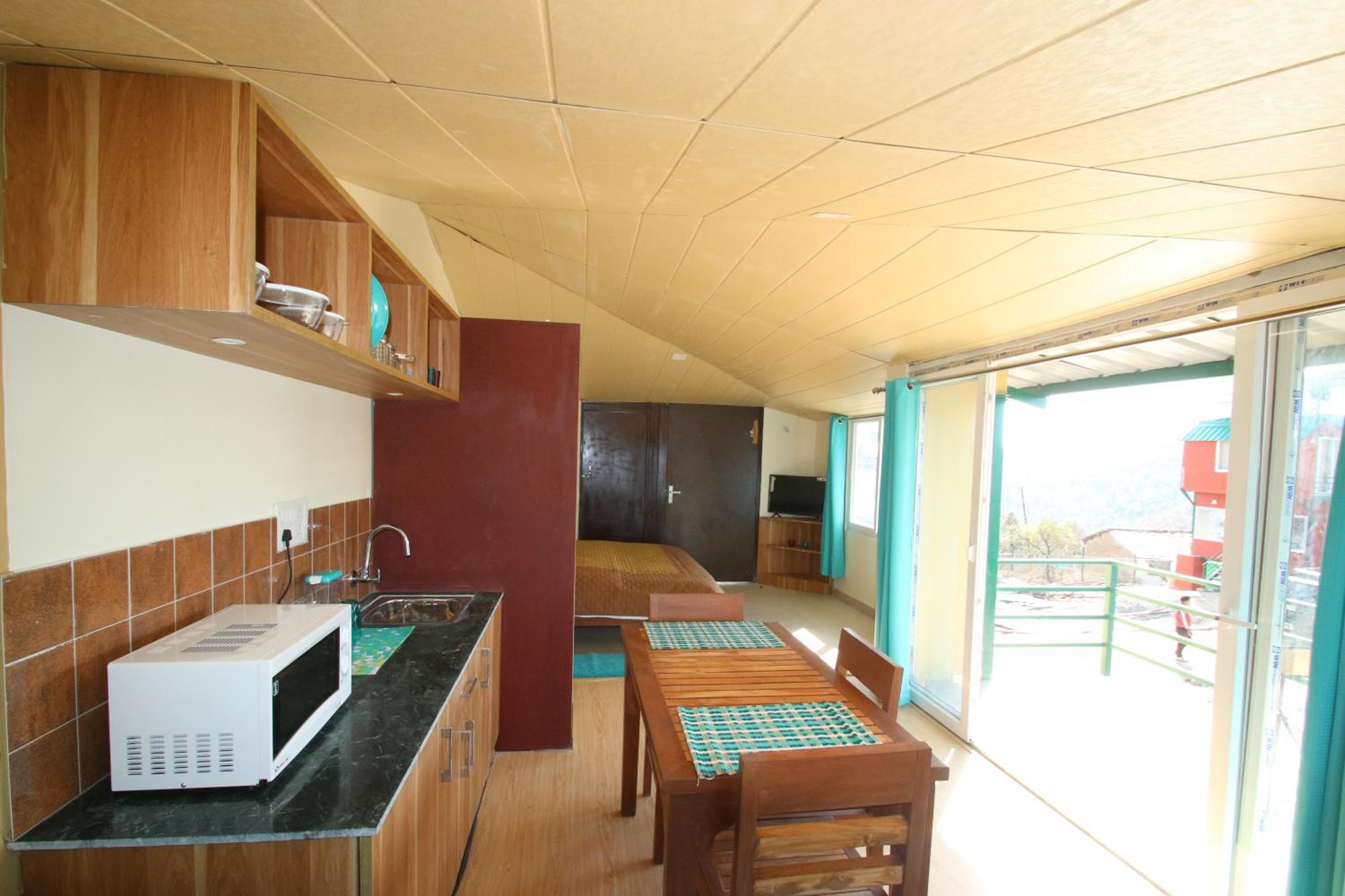 Studio With Garden View