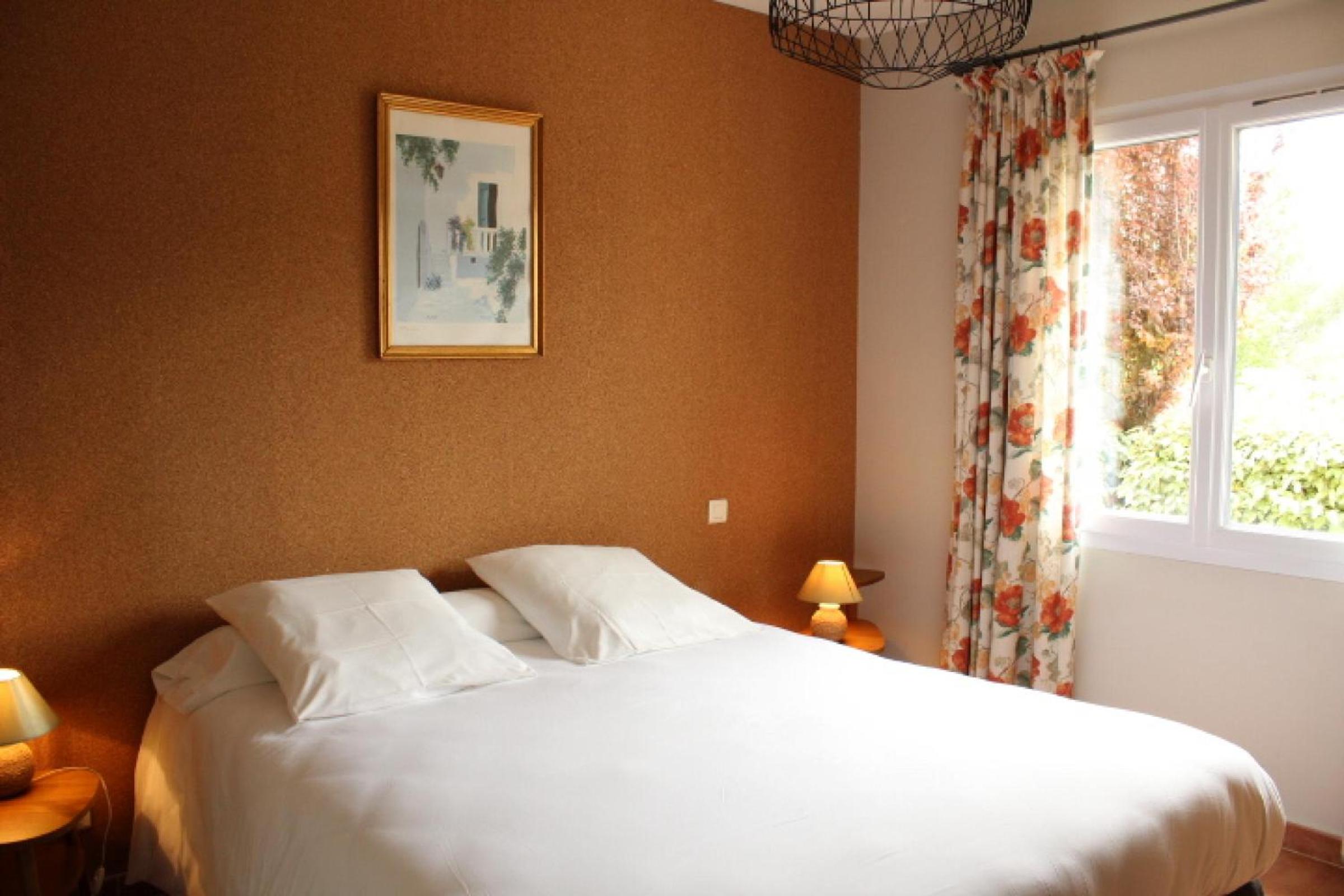 Standard Double Room - 2 photo 2