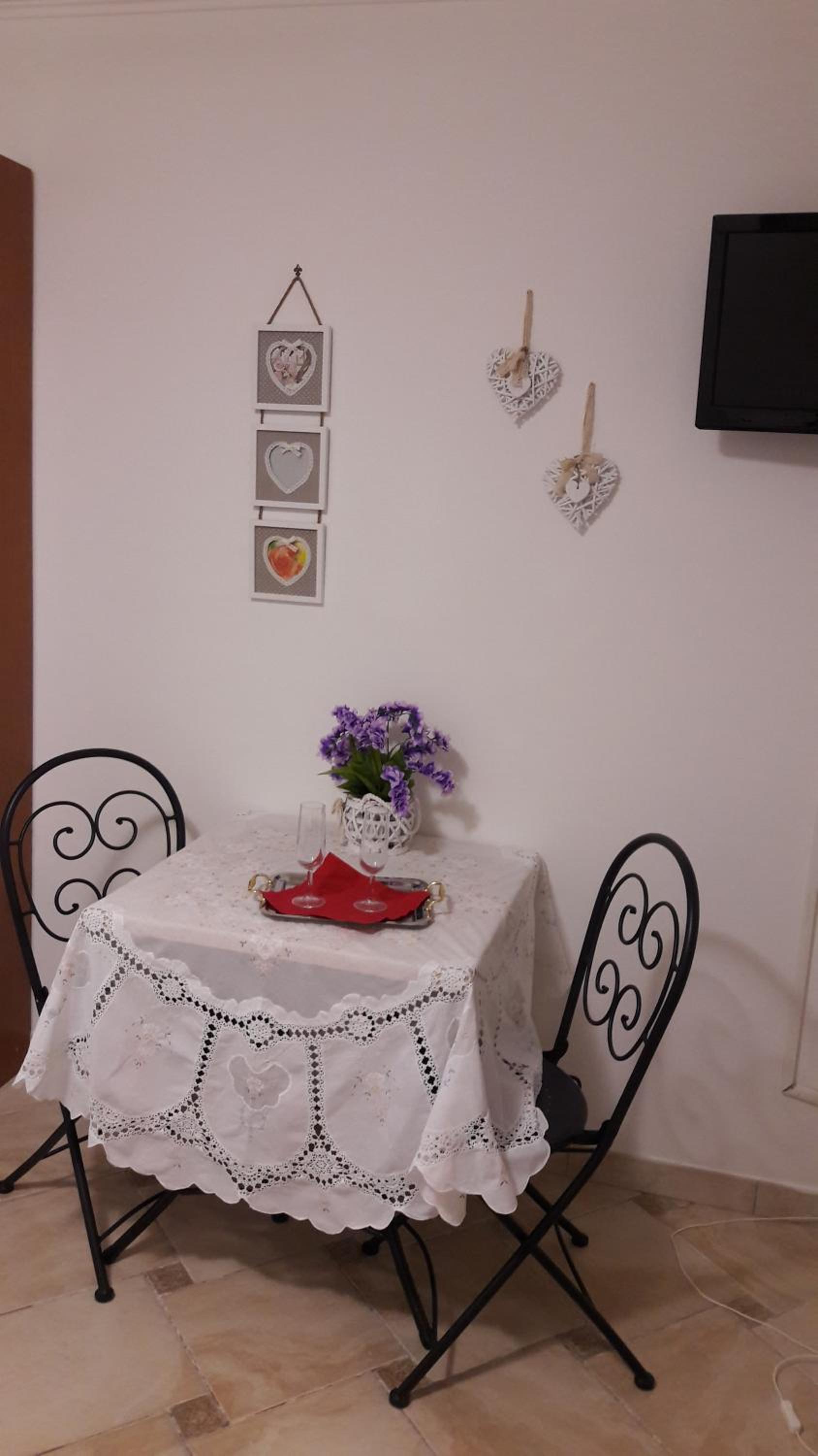 Family Room photo 2
