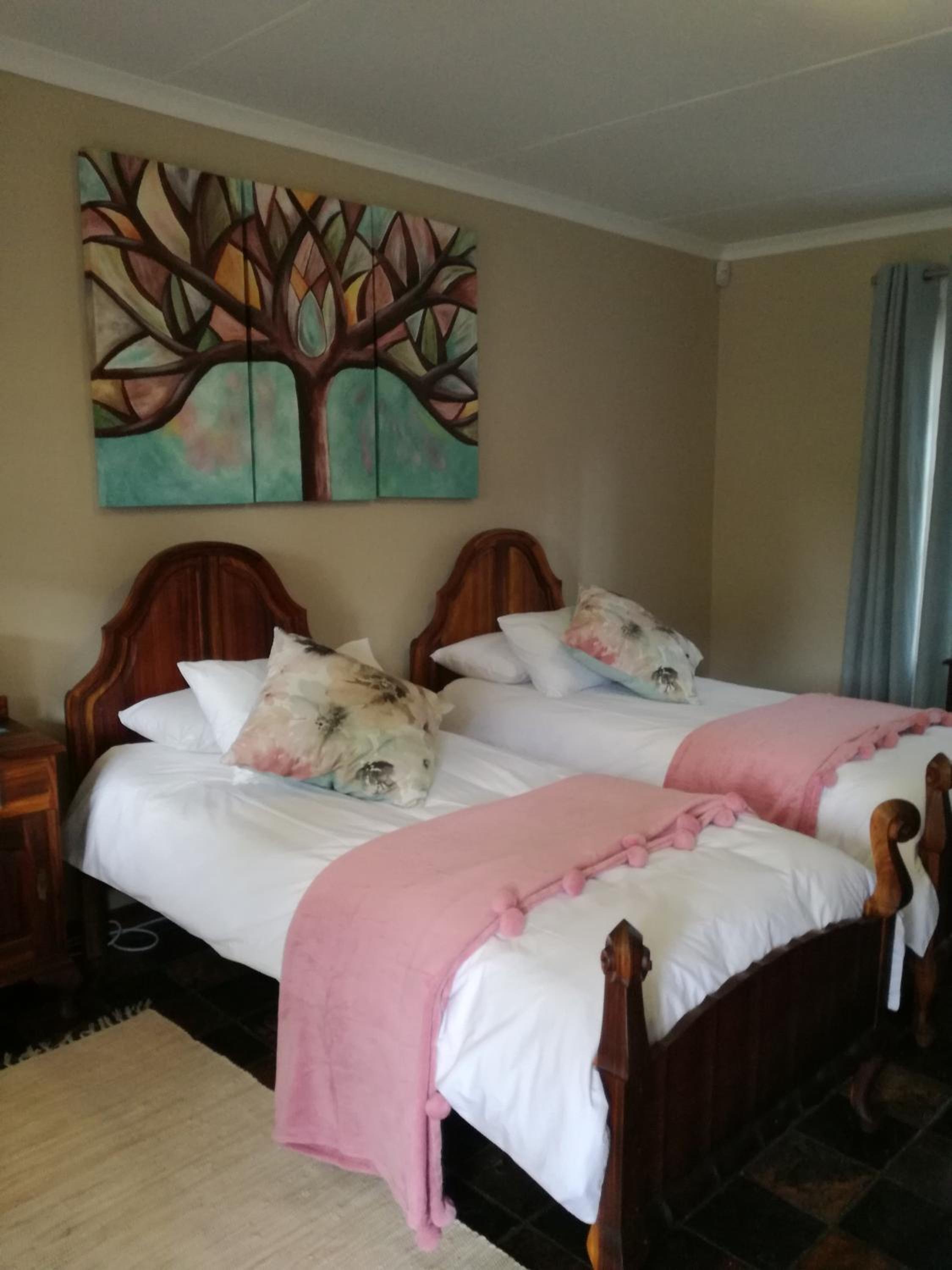 Double or Twin Room with Balcony - Photo 1