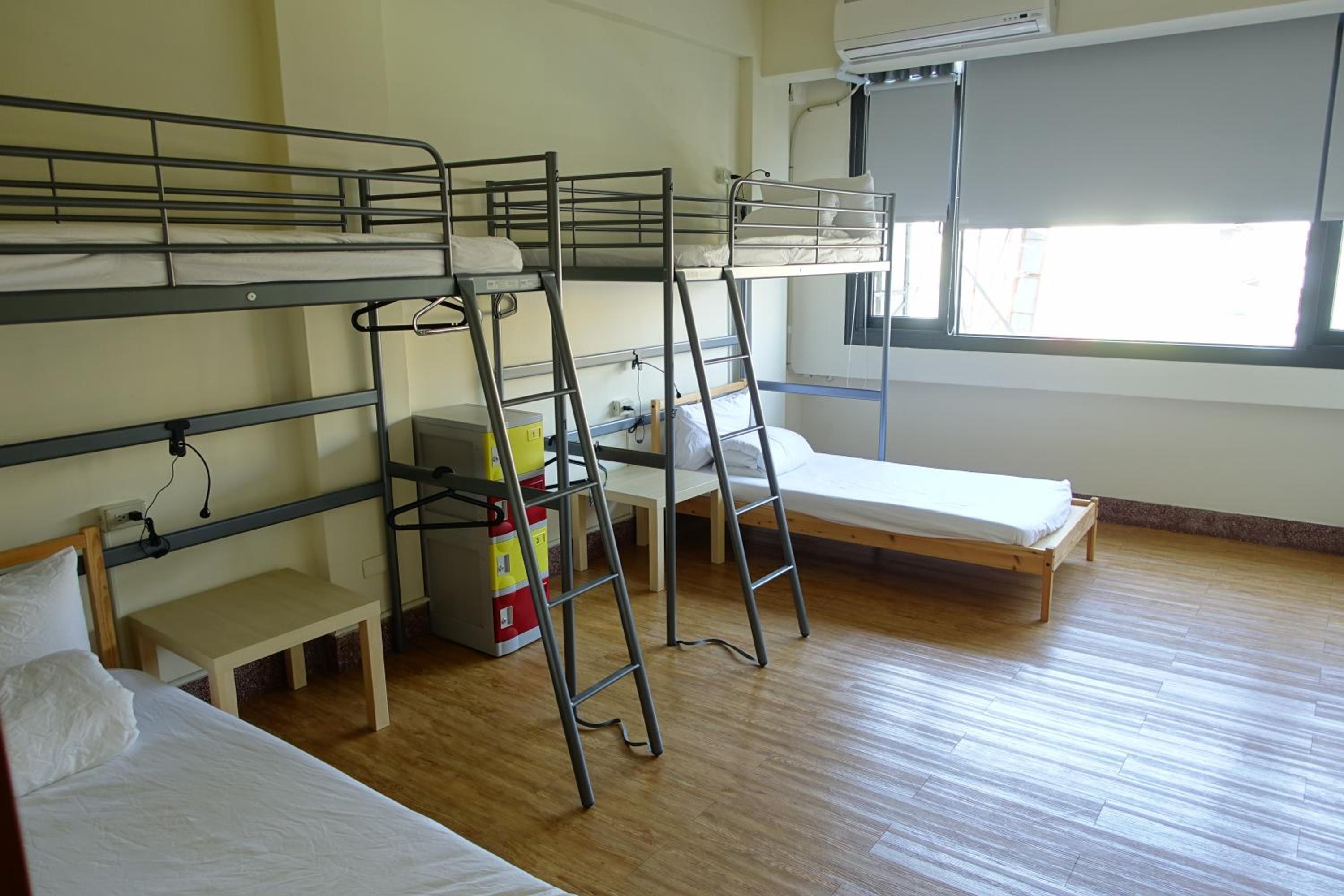 Bunk Bed in Female Dormitory Room   photo 1
