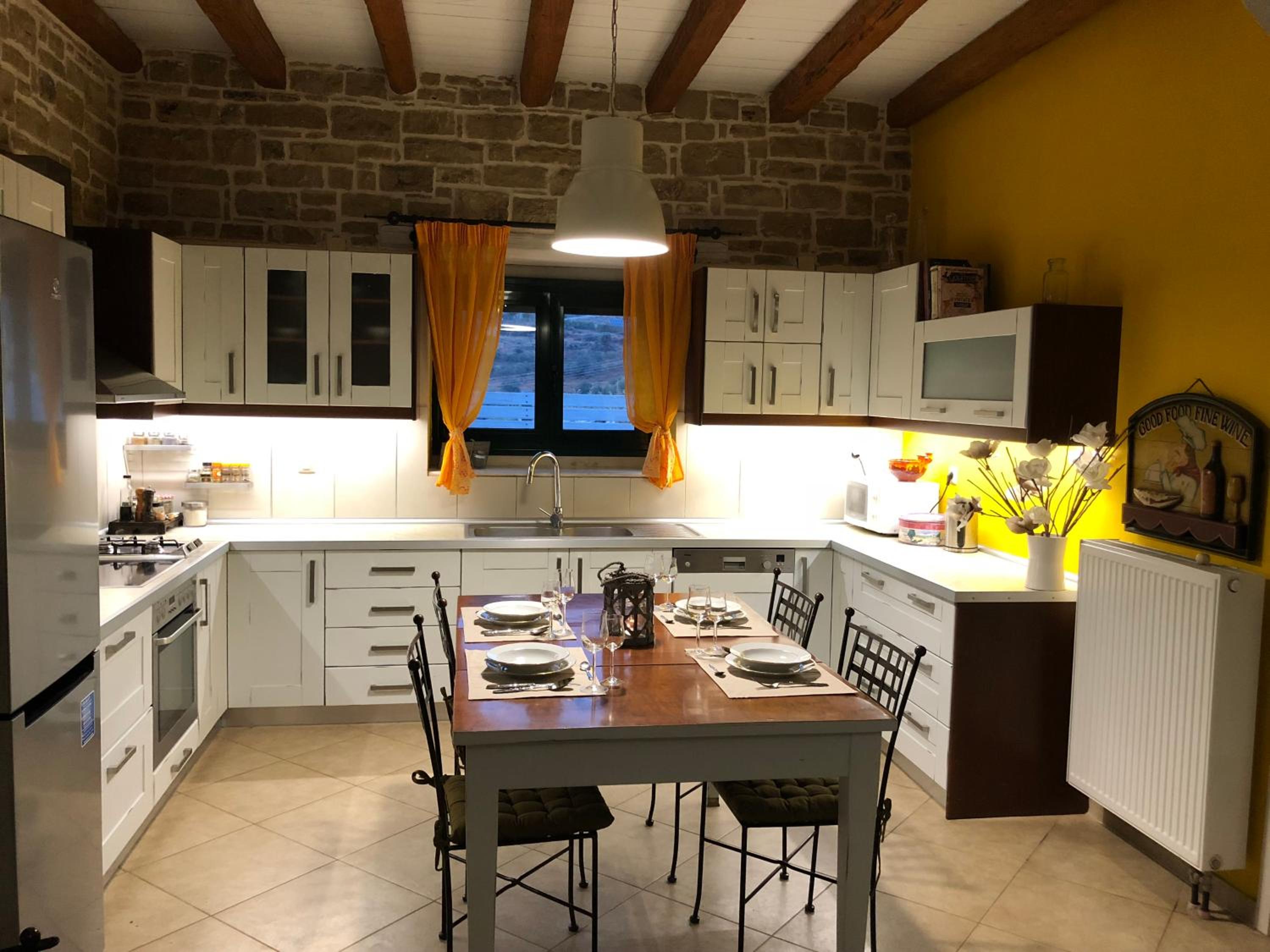 Villa photo 2