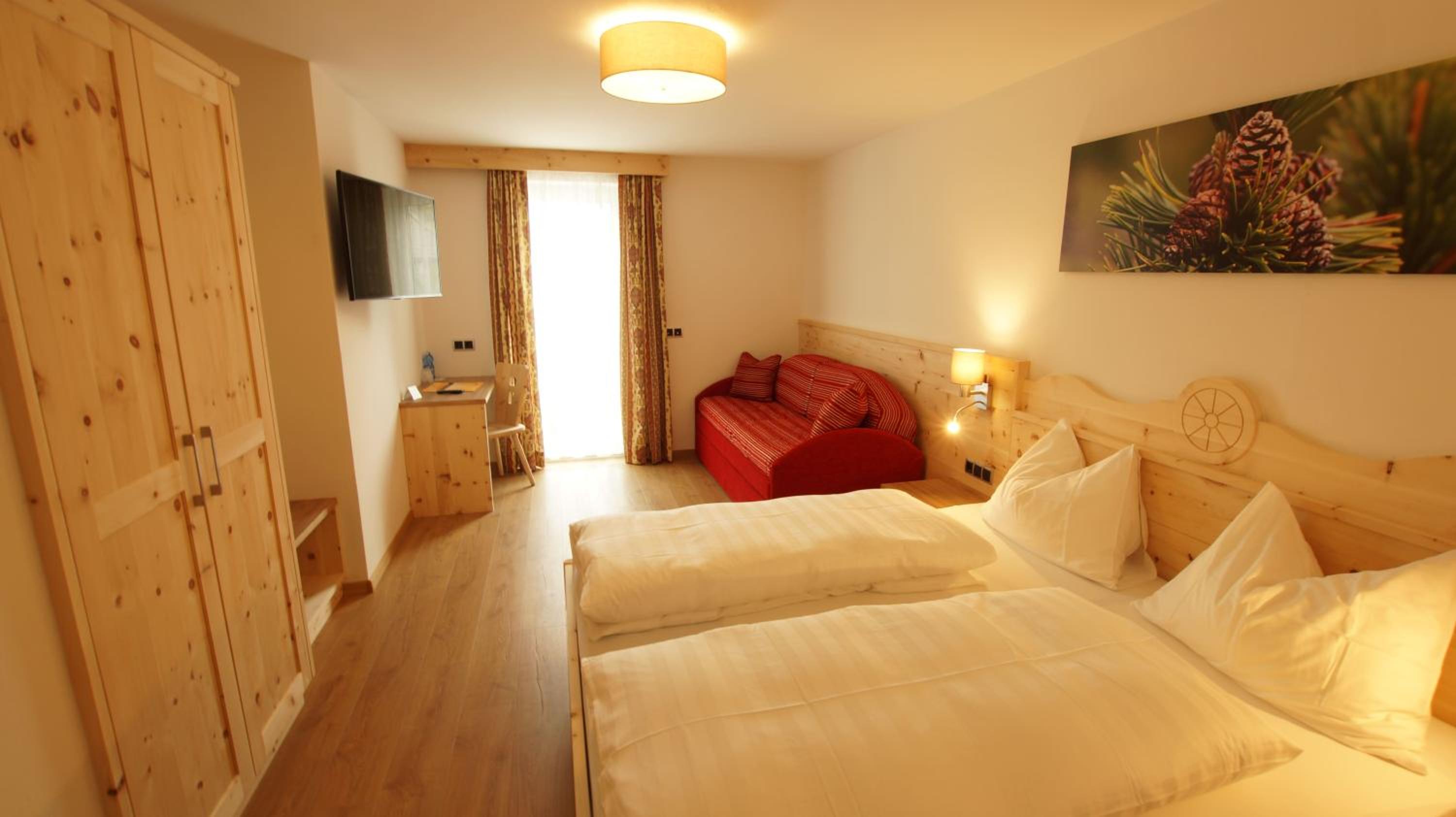 Triple Room - Photo 1