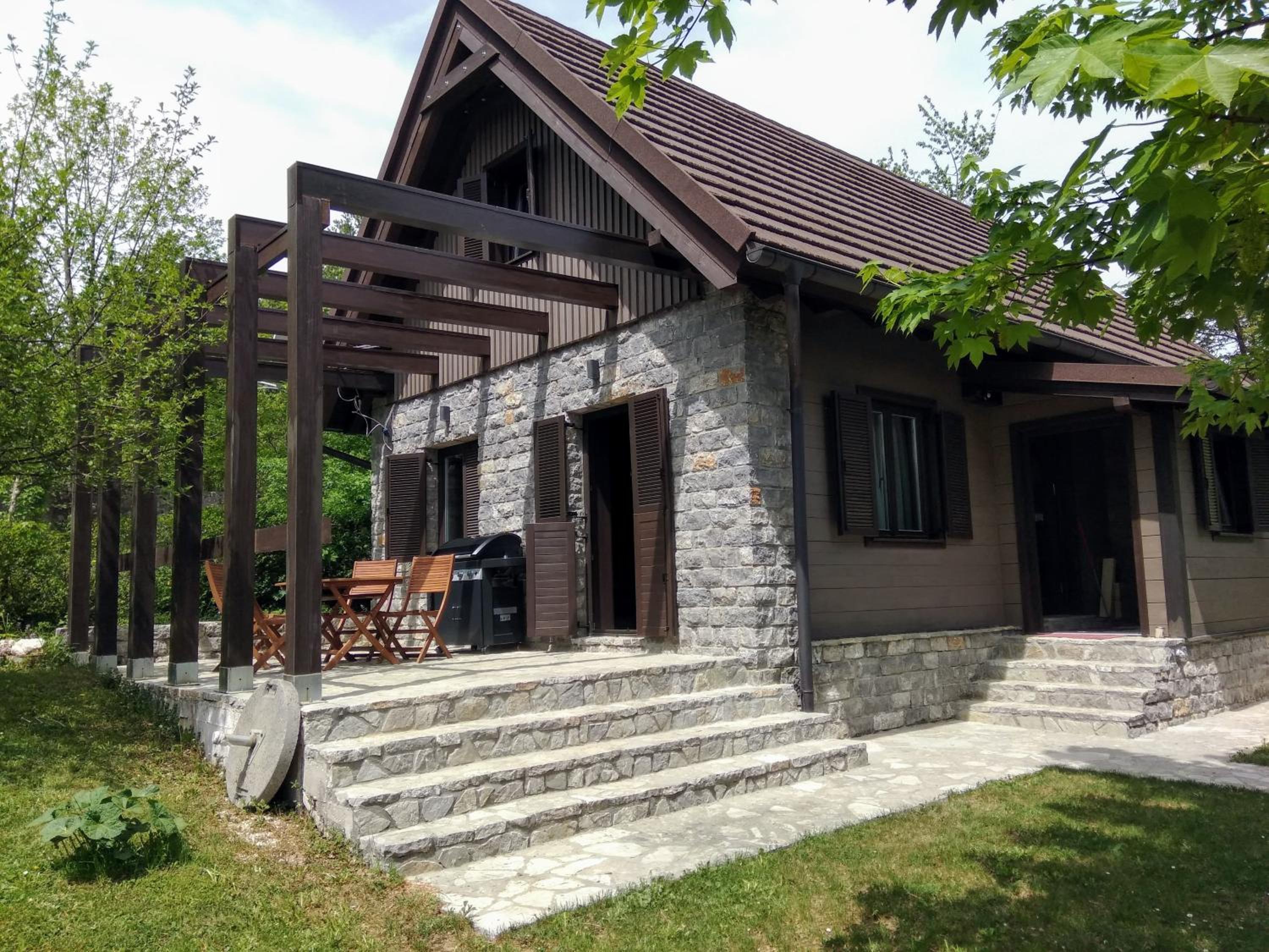 Two-Bedroom Villa - Photo 4