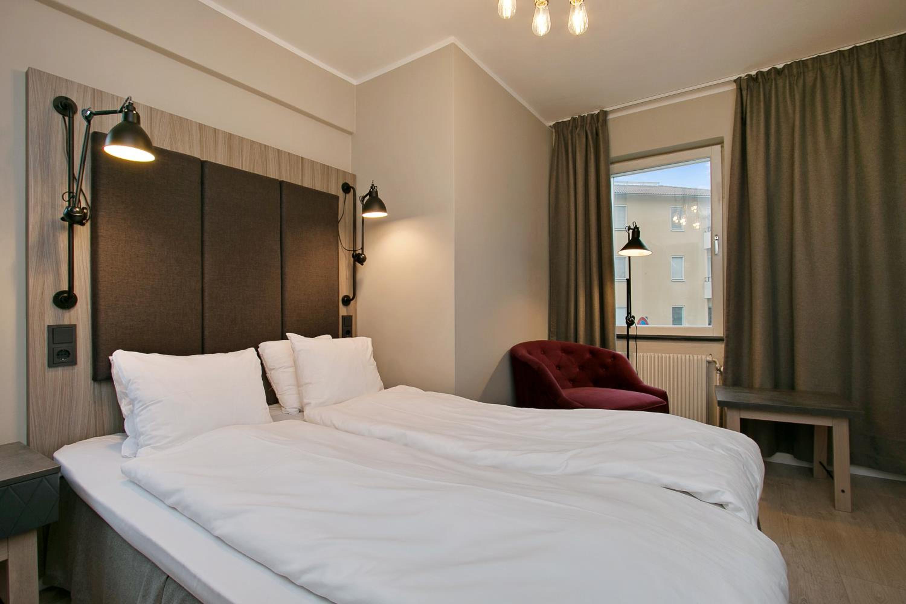 Standard Double Room - Photo 3