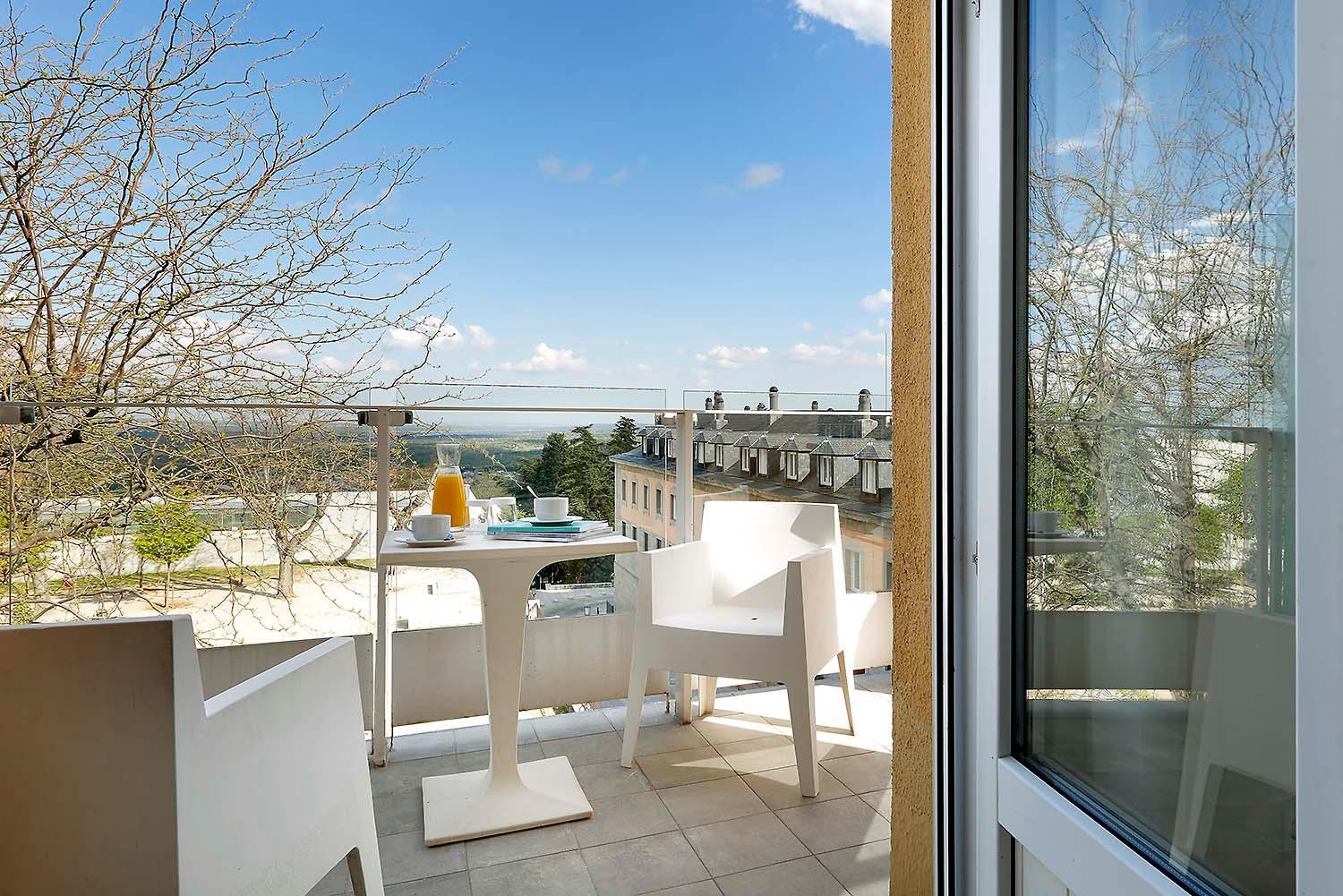 Double Room with Terrace - Photo 4