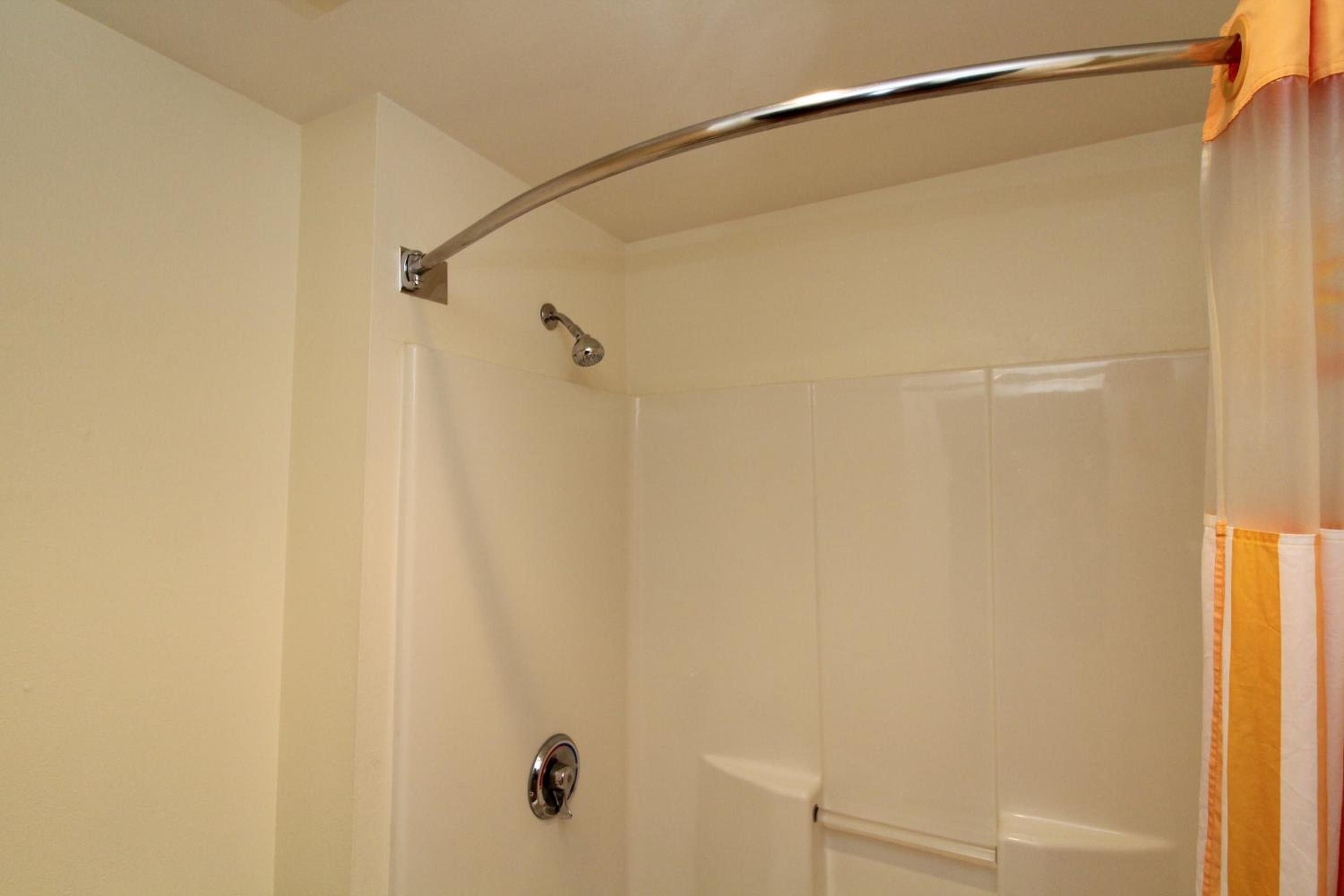 Double Room with Two Double Beds - Photo 4