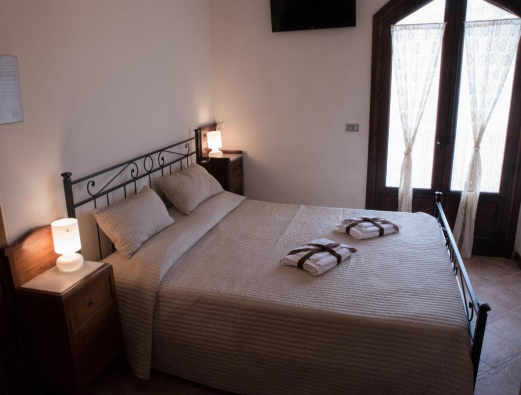Deluxe Double or Twin Room photo 1