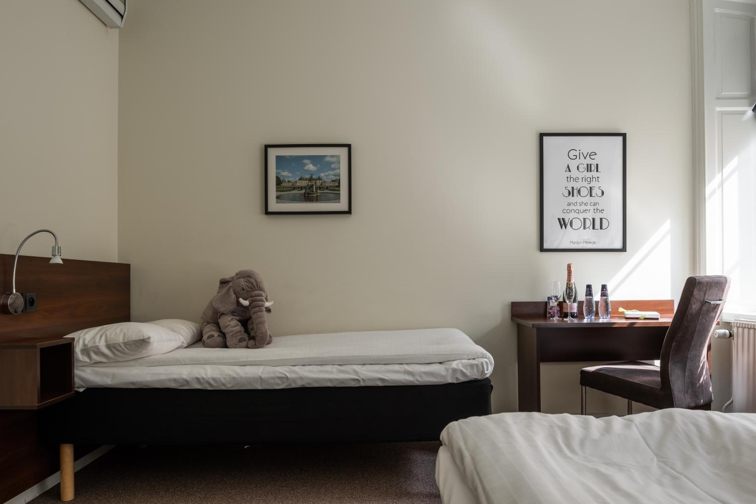 Triple Room with Shared Bathroom, photo 7