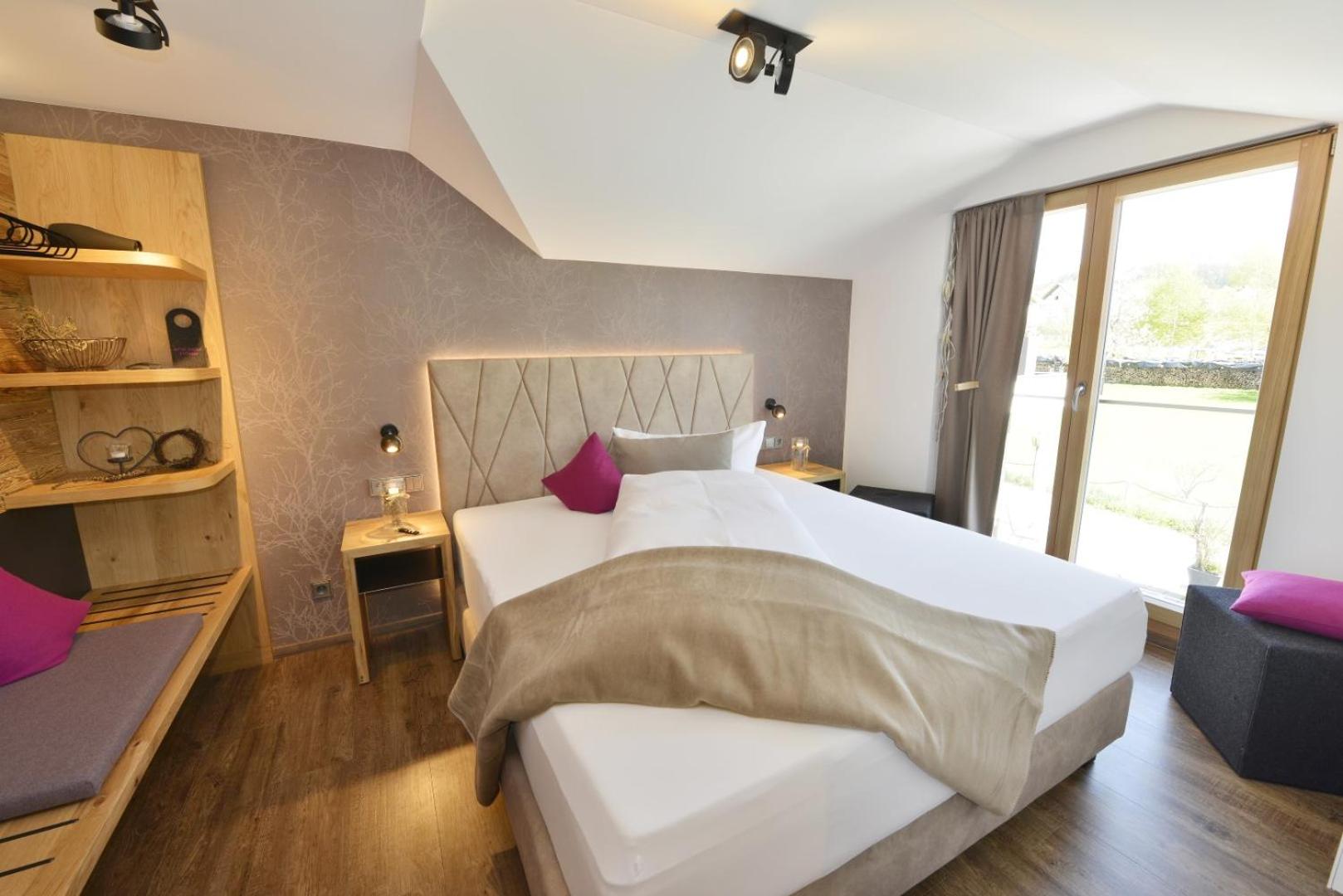 Small Double Room photo 1