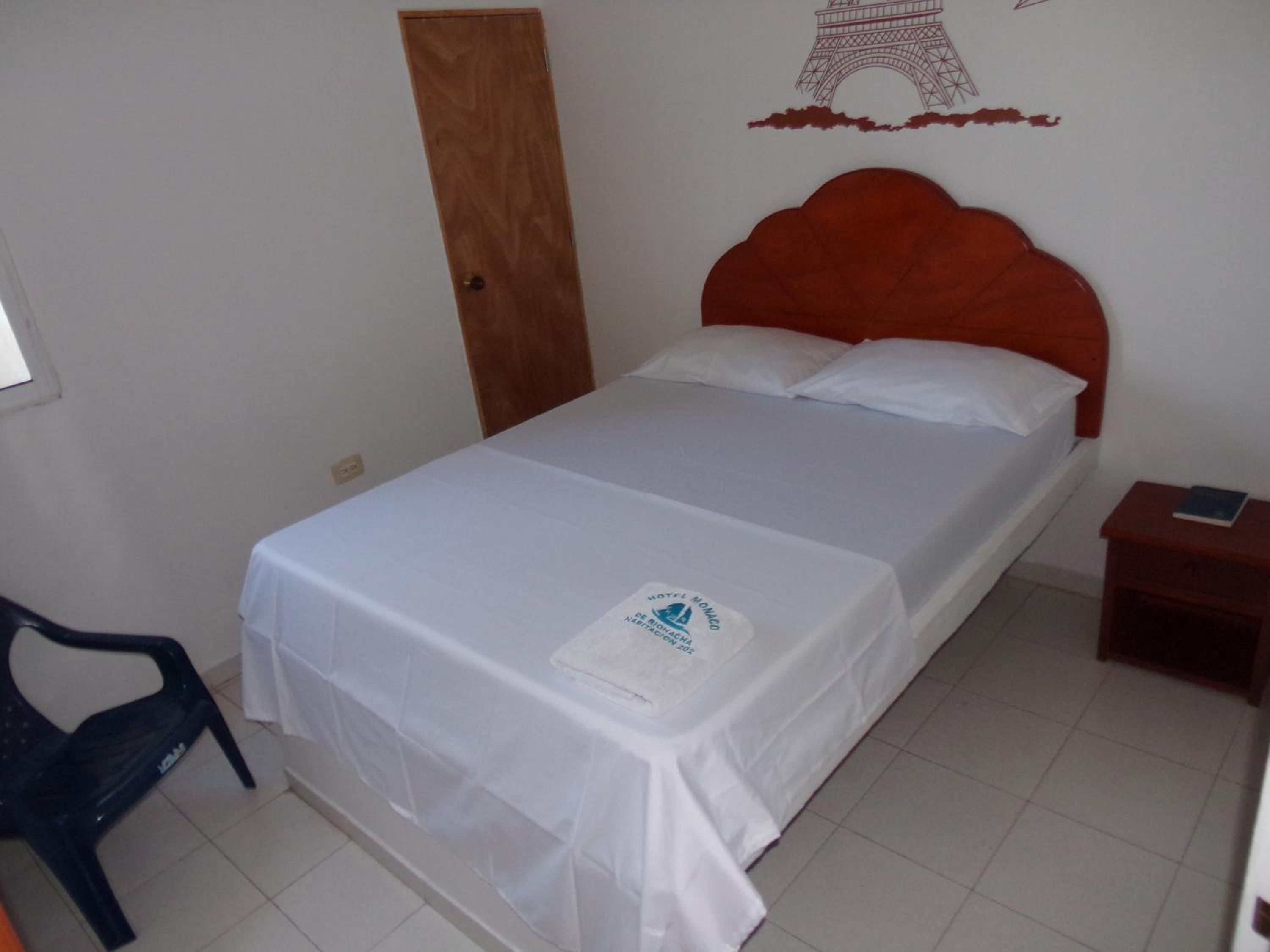 Standard Double Room with Fan photo 1
