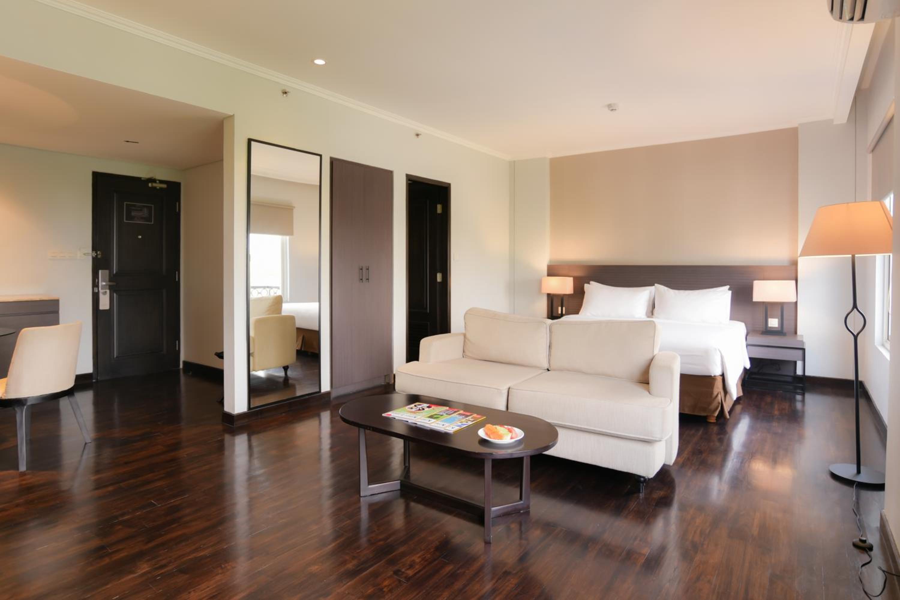 Executive Suite